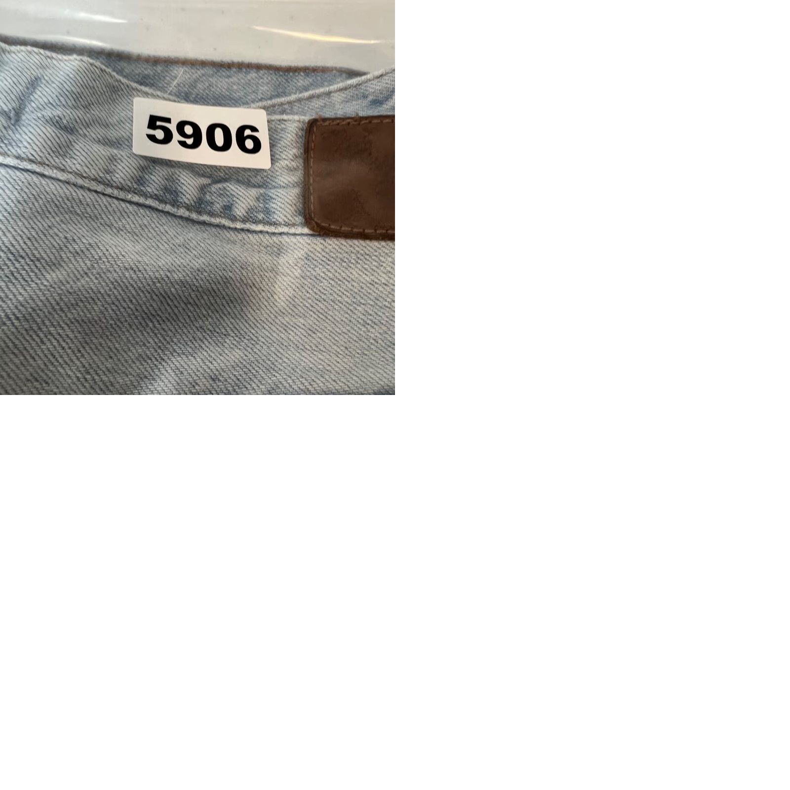 Madewell Madewell Jeans Womens Size 31 Light Wash High-Waisted The Perfect Vintage Blue 5-Pocket Denim Buttons Zip Rise High Straight Jeans Womens Mens Girls Size 24" / US 00 / IT 34 - 9 Thumbnail
