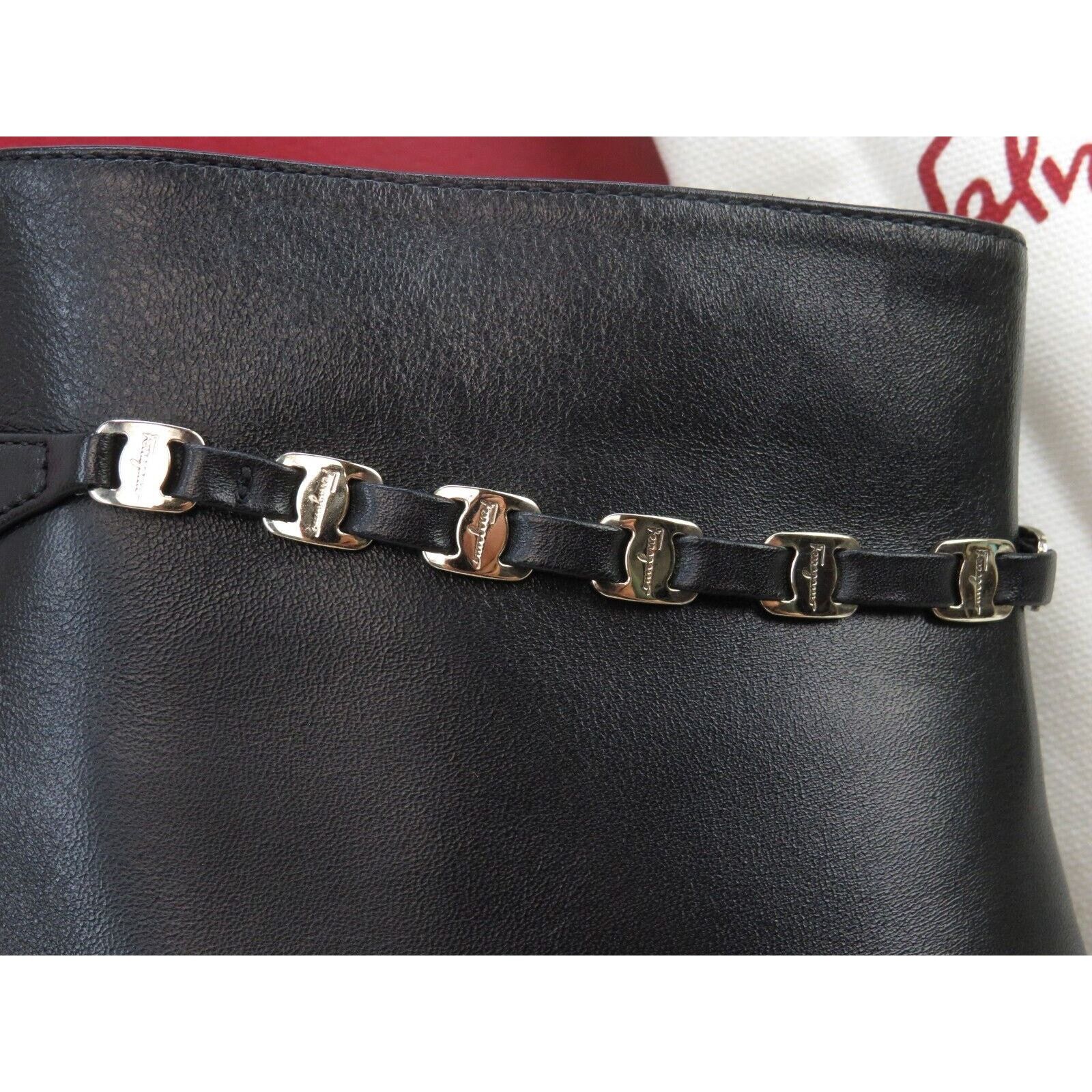 Salvatore Ferragamo GHILA BLACK LEATHER GANCINI CHAIN ZIP HEEL ANKLE BOOTS 11 C Size US 11 / IT 41 - 3 Thumbnail