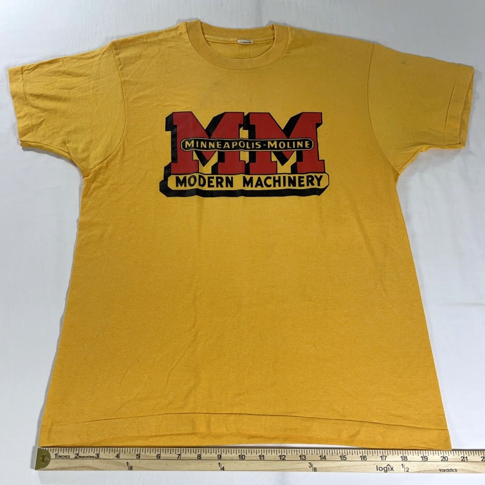 Vintage VINTAGE SCREEN STARS BEST T-Shirt Mens L Yellow Minneapolis Moline Tractor 80s 90s SINGLE STITCHING Graphic Print Crew Neck Short Sleeve Shirt Size US L / EU 52-54 / 3 - 6 Thumbnail