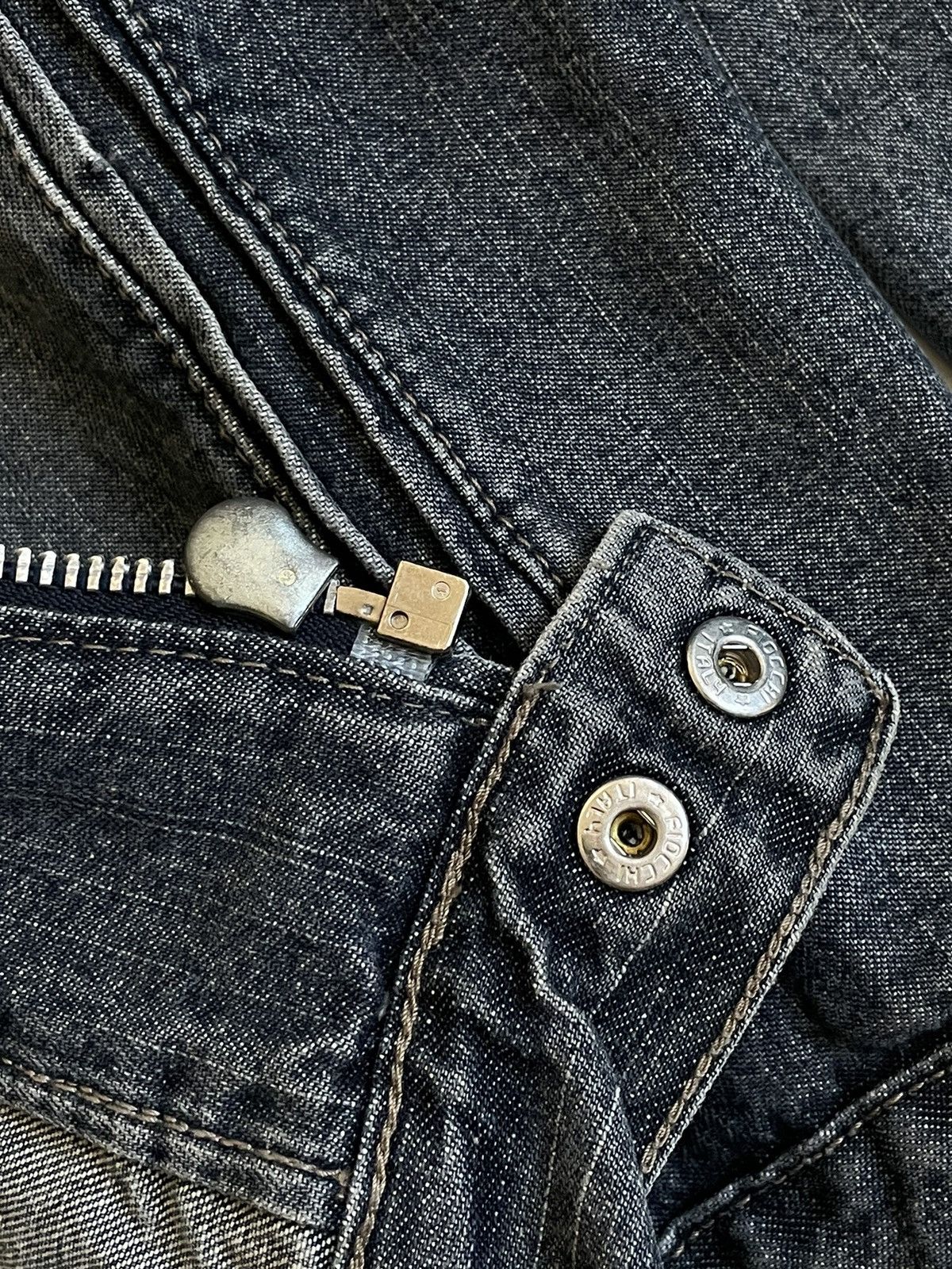 Vintage Vintage 90s zip denim jacket Size US L / EU 52-54 / 3 - 8 Thumbnail