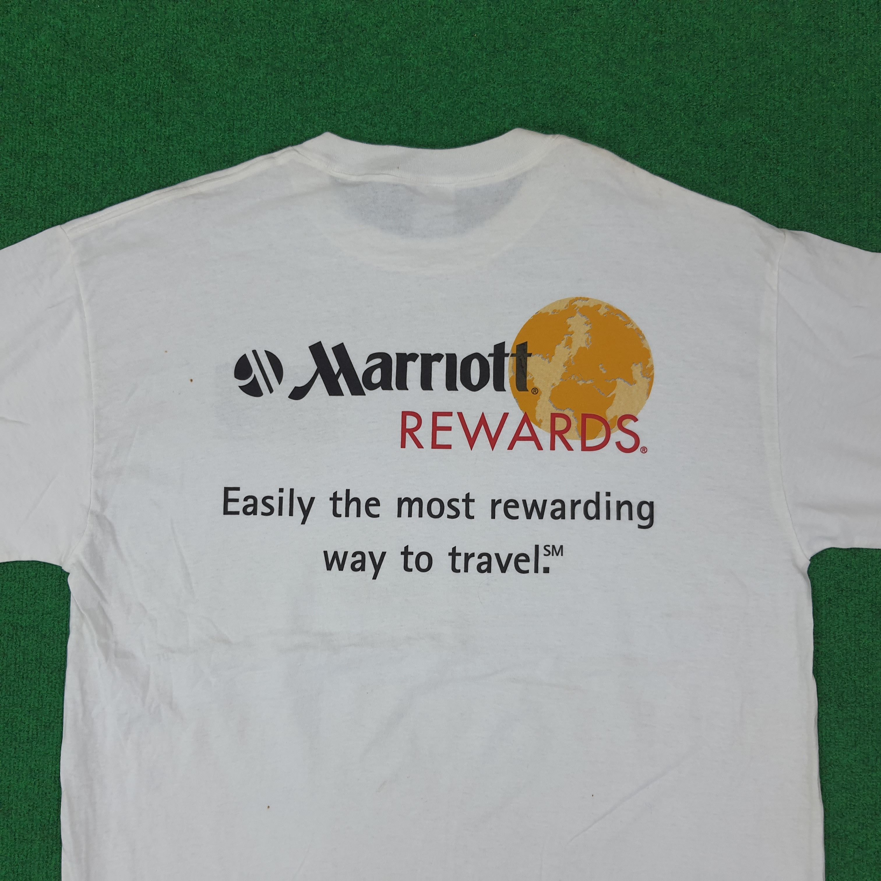 Delta Vintage Marriott Rewards VISA Travel Tshirt C239N10 Size US XL / EU 56 / 4 - 2 Thumbnail