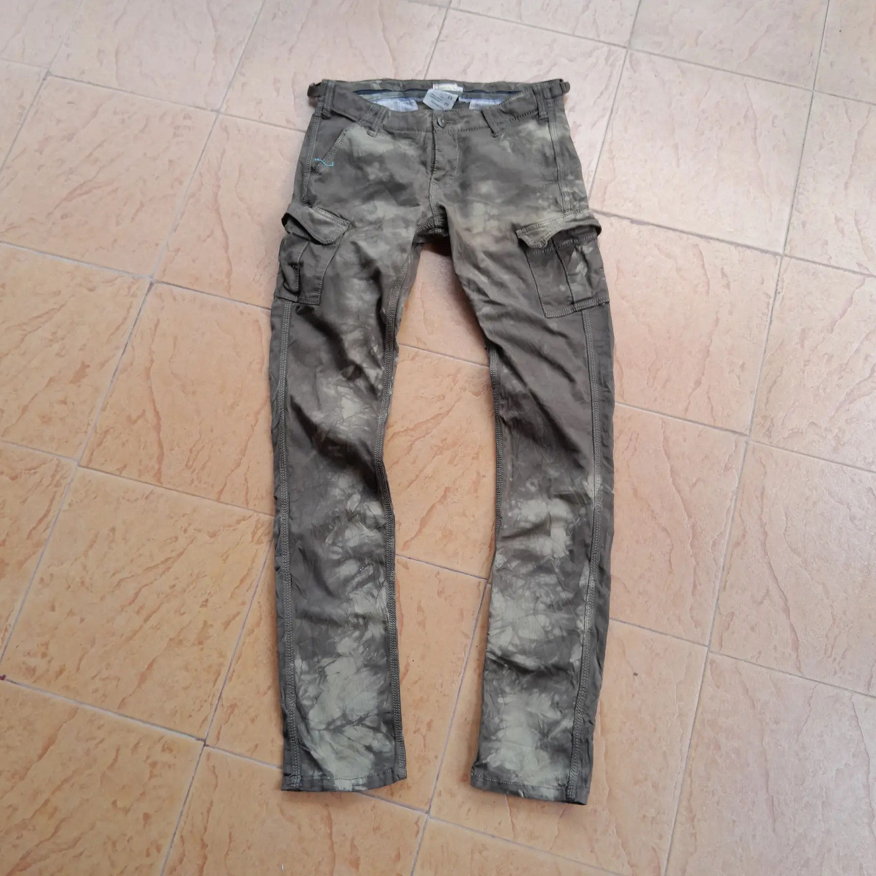 Japanese Brand ❗FINAL DROP❗FLAMINGO FIRM CARGO ACID SYLE Size US 31 - 2 Thumbnail