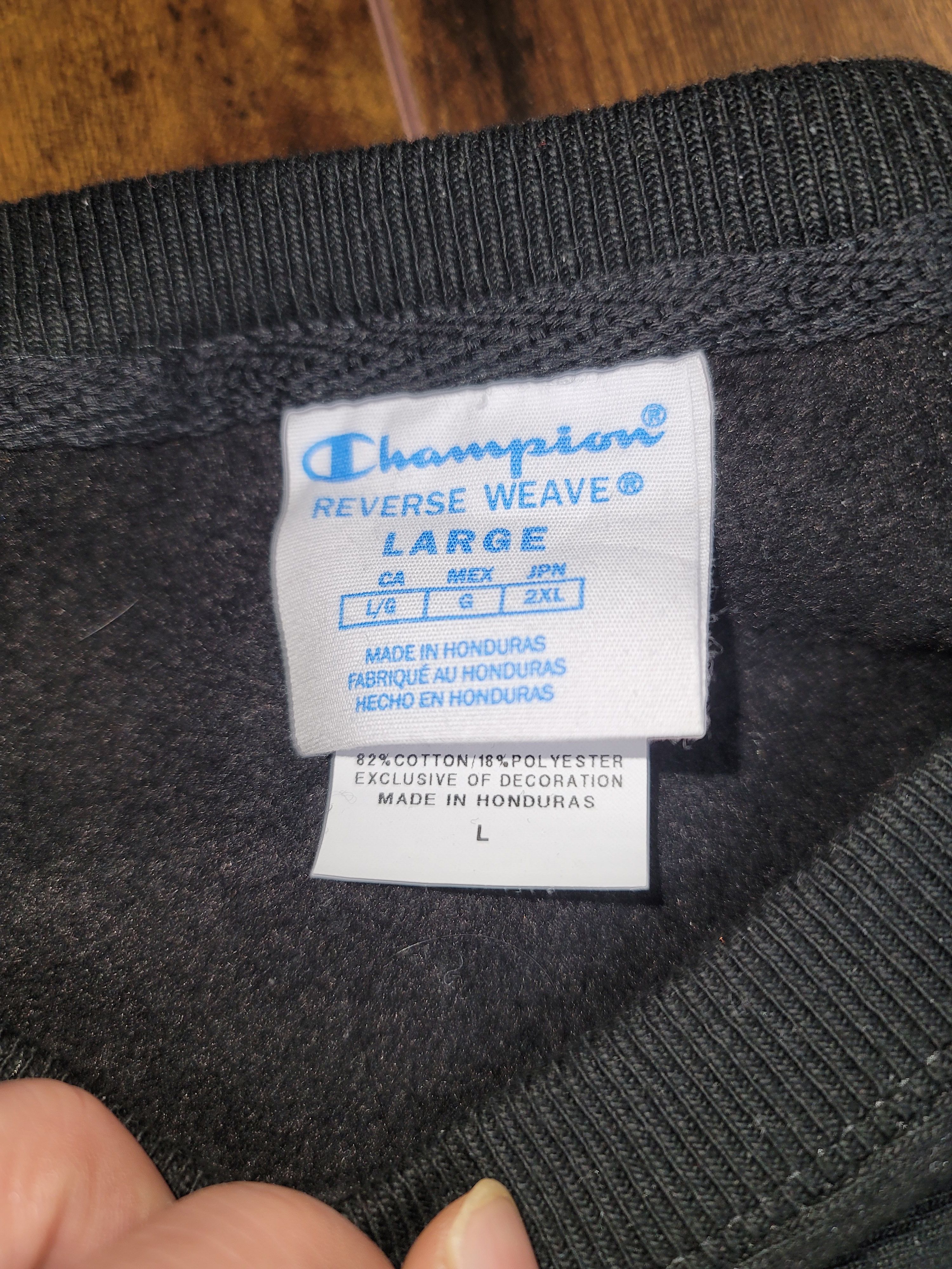 Champion Custom Lakers crewneck sweatshirt Size US M / EU 48-50 / 2 - 7 Thumbnail