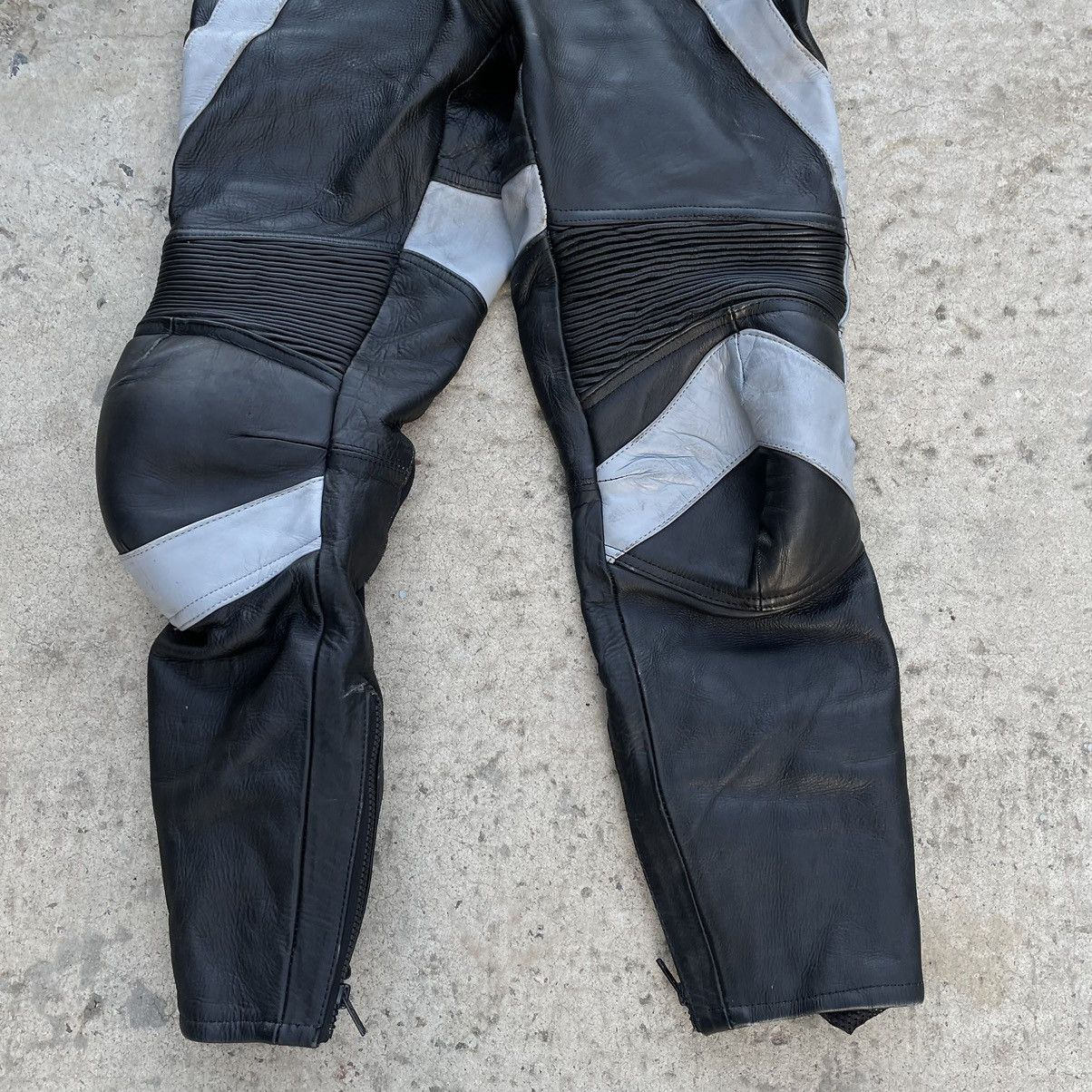 Other Vintage Moto Leather Suit 58 Size Pants + Jacket 90s Y2K Size US M / EU 48-50 / 2 - 3 Thumbnail