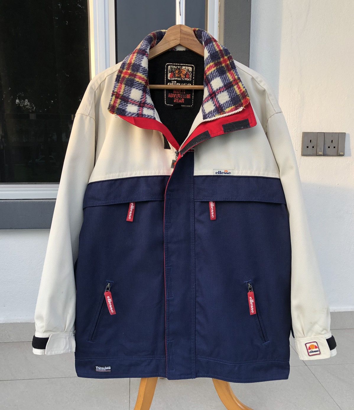 Ellesse Vintage Ellesse Multi Adventure Gear Thinsulate Jacket Size US M / EU 48-50 / 2 - 1 Thumbnail