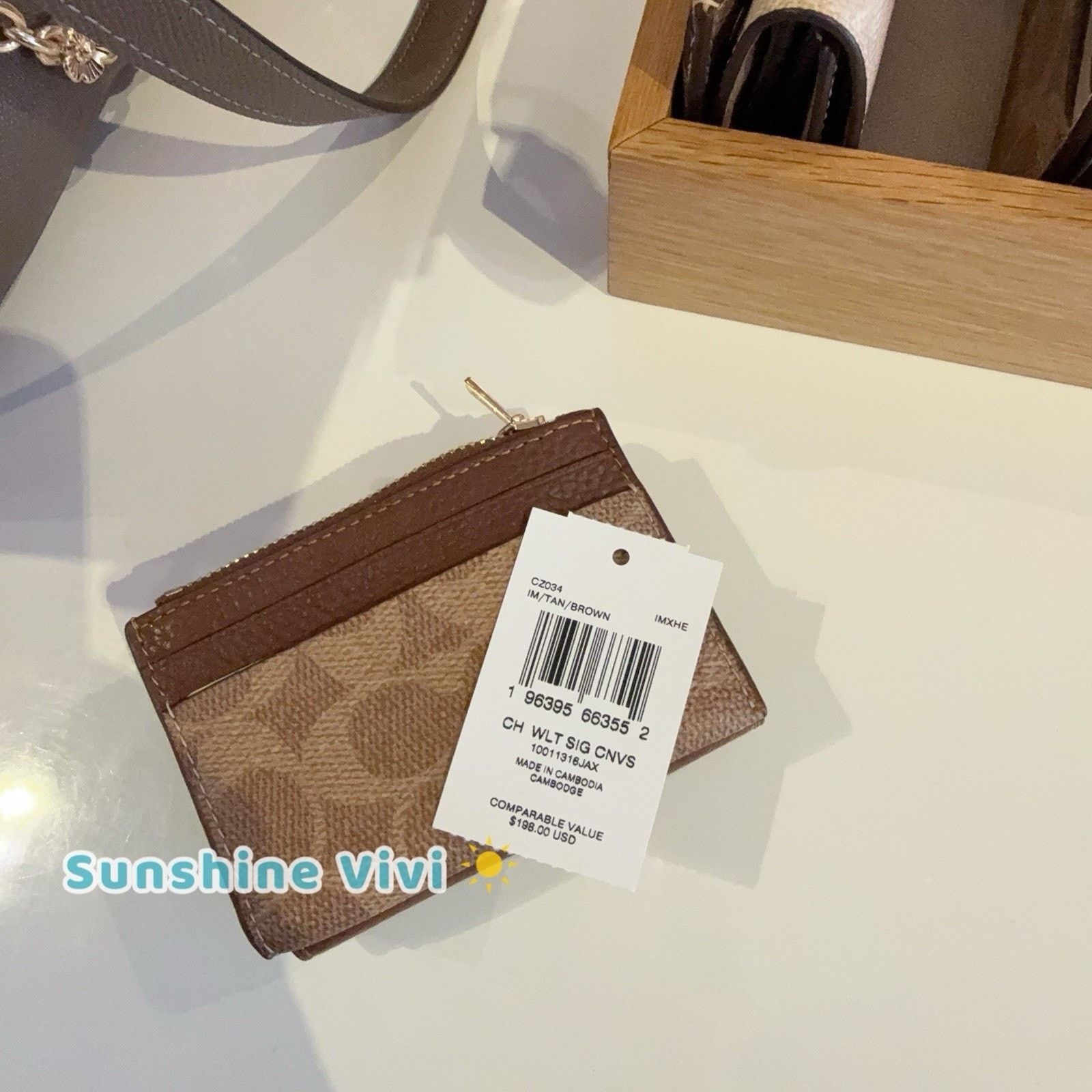 Coach NWT Coach Card Holder Wallet CZ034 Gold/Tan/Brown Size ONE SIZE - 4 Thumbnail