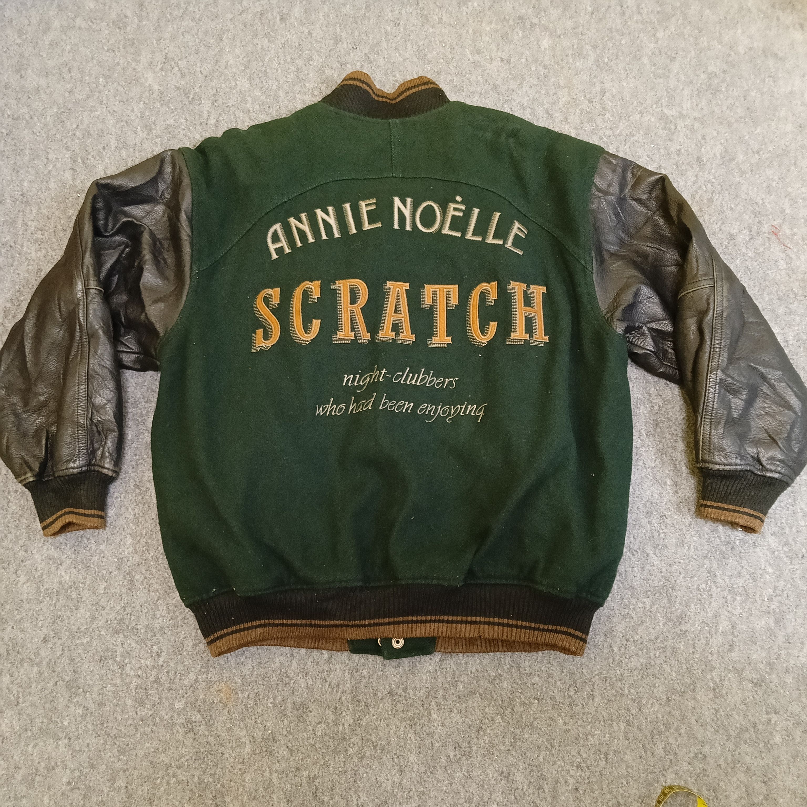 Vintage VINTAGE VARCITY ANNIE NOELLE SCRATH JACKET SIZE XXL Size US XXL / EU 58 / 5 - 2 Thumbnail