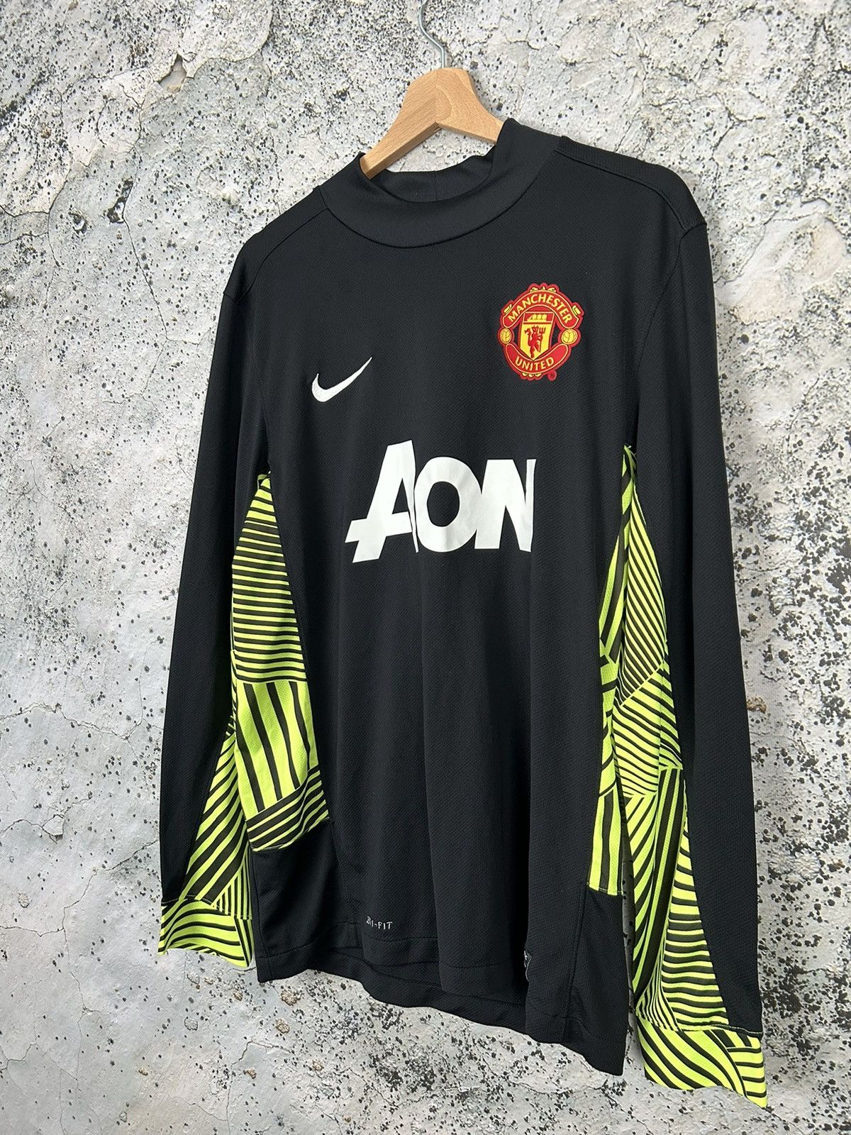 Nike Vintage Ultra Rare SAMPLE Manchester United Soccer Jersey Size US M / EU 48-50 / 2 - 2 Thumbnail