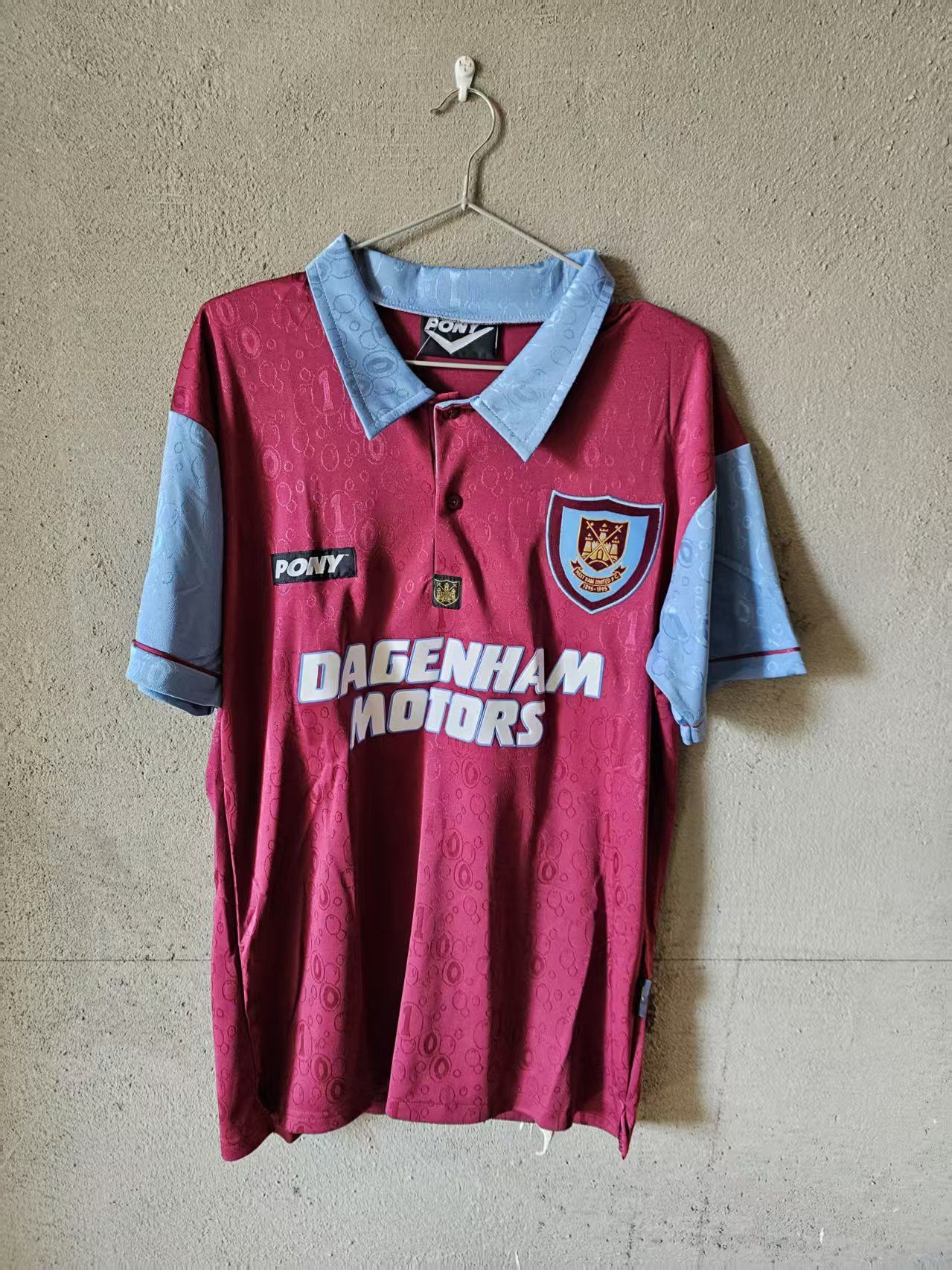 Other 1995 1997 West ham Jersey Size US L / EU 52-54 / 3 - 1 Thumbnail