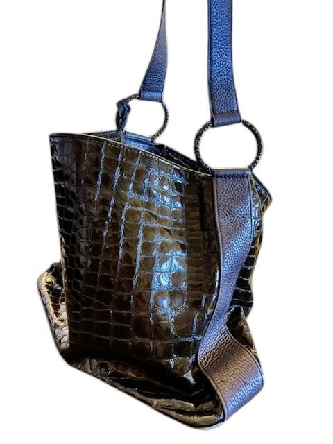 Designer Stylish Faux Crocodile Handbag with Interior Zip Pocket Size ONE SIZE - 2 Thumbnail