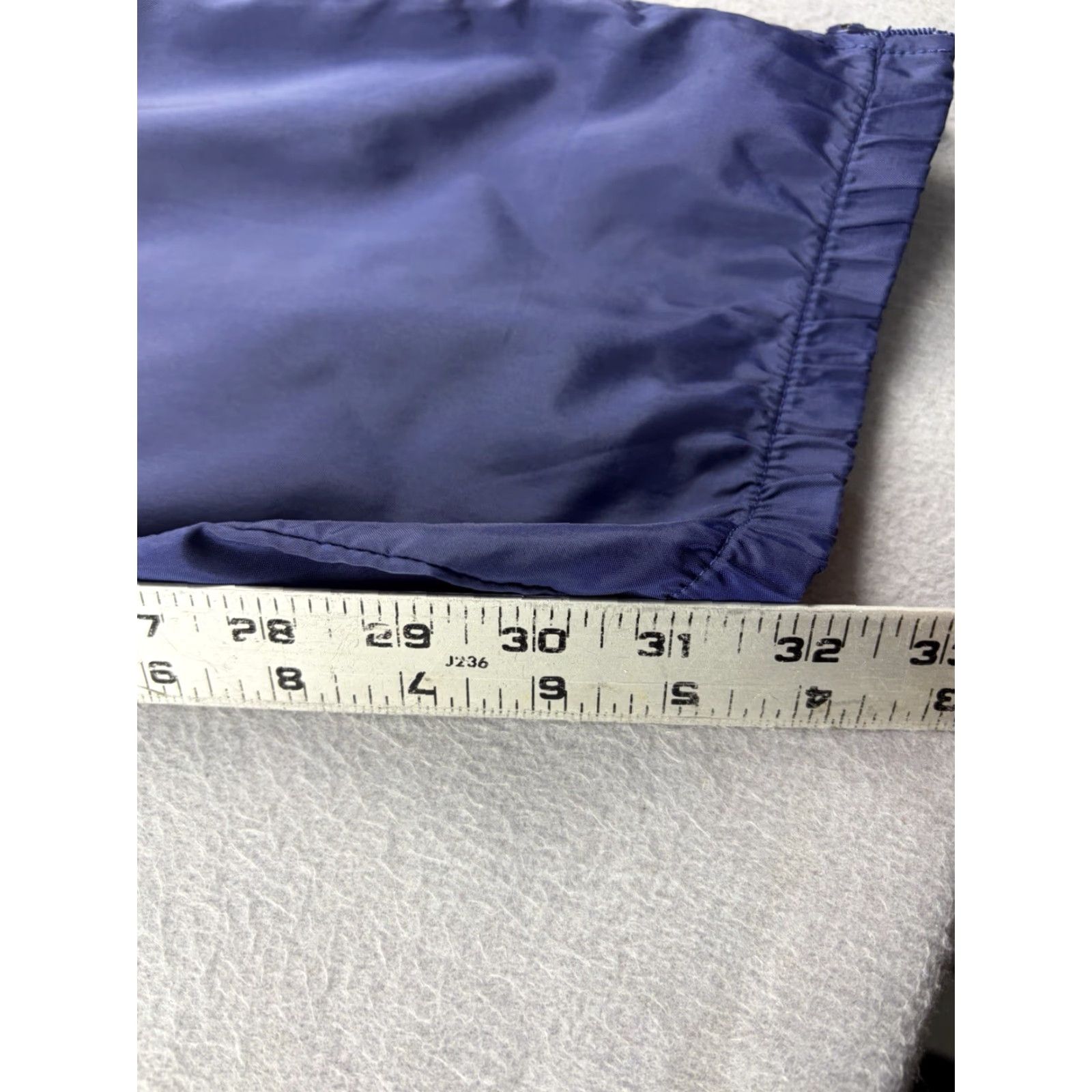 Nike VINTAGE Nike Windbreaker Pants Men’s XL Blue Nylon Jogger 90s Swoosh Elastic Waist Trainers Running Gym & Training Men Size US 36 / EU 52 - 7 Thumbnail