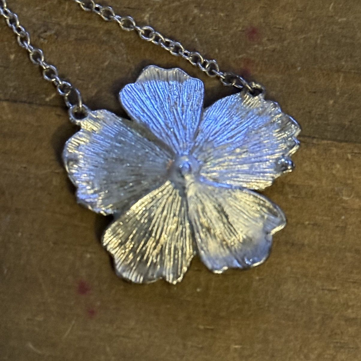 Vintage Vintage silver tone green enamel orchid pendant necklace Size ONE SIZE - 4 Thumbnail