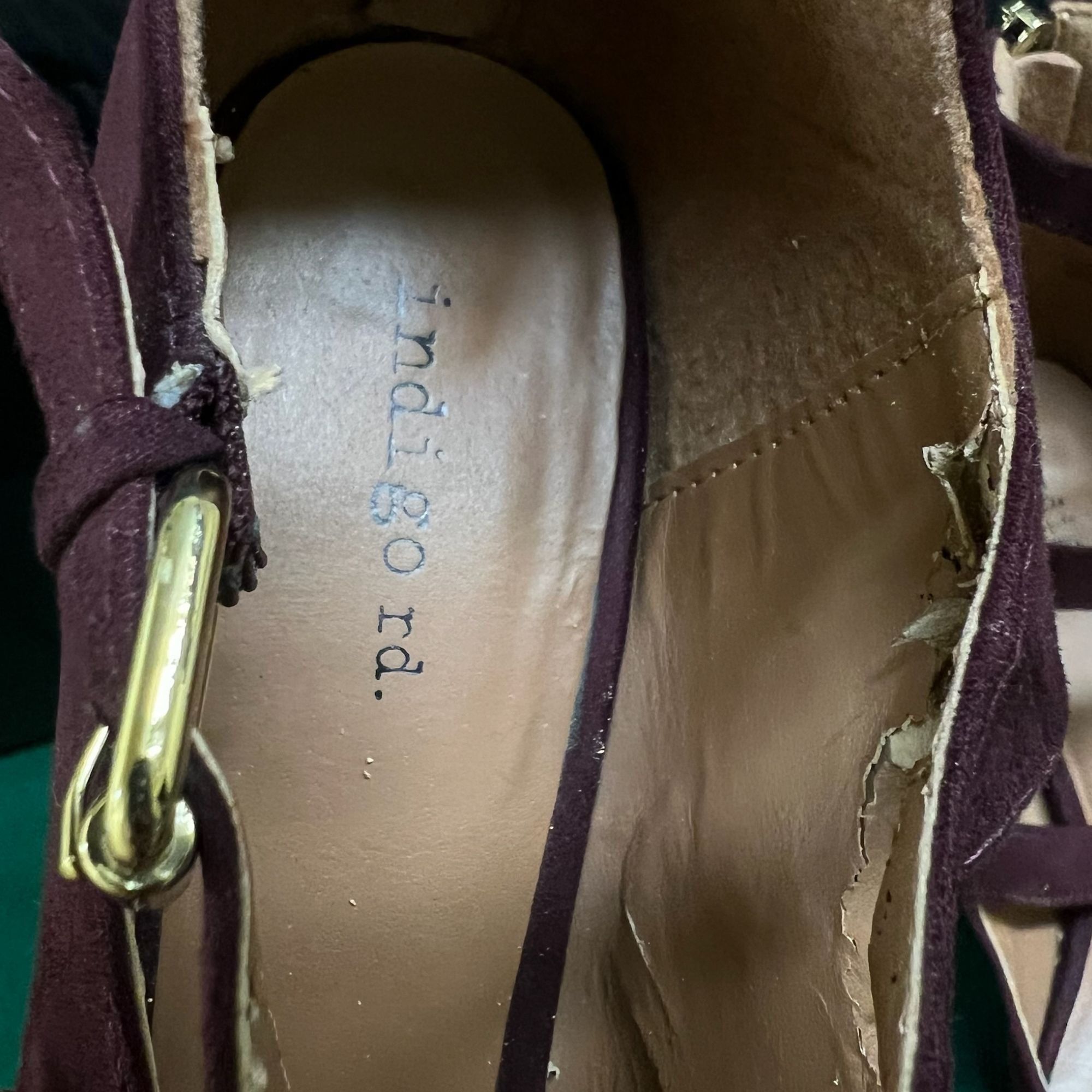 Other INDIGO Rd. Burgundy Strappy Suede Block Heels With Gold Buck Size US 8 / IT 38 - 7 Thumbnail