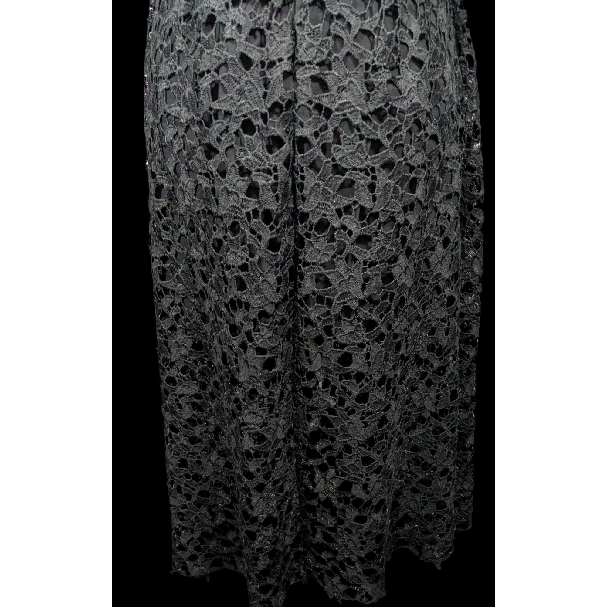 ASTR The Label ASTR The Label Gothic Floral Lace Overlay Dress Size Medium Size M / US 6-8 / IT 42-44 - 4 Thumbnail