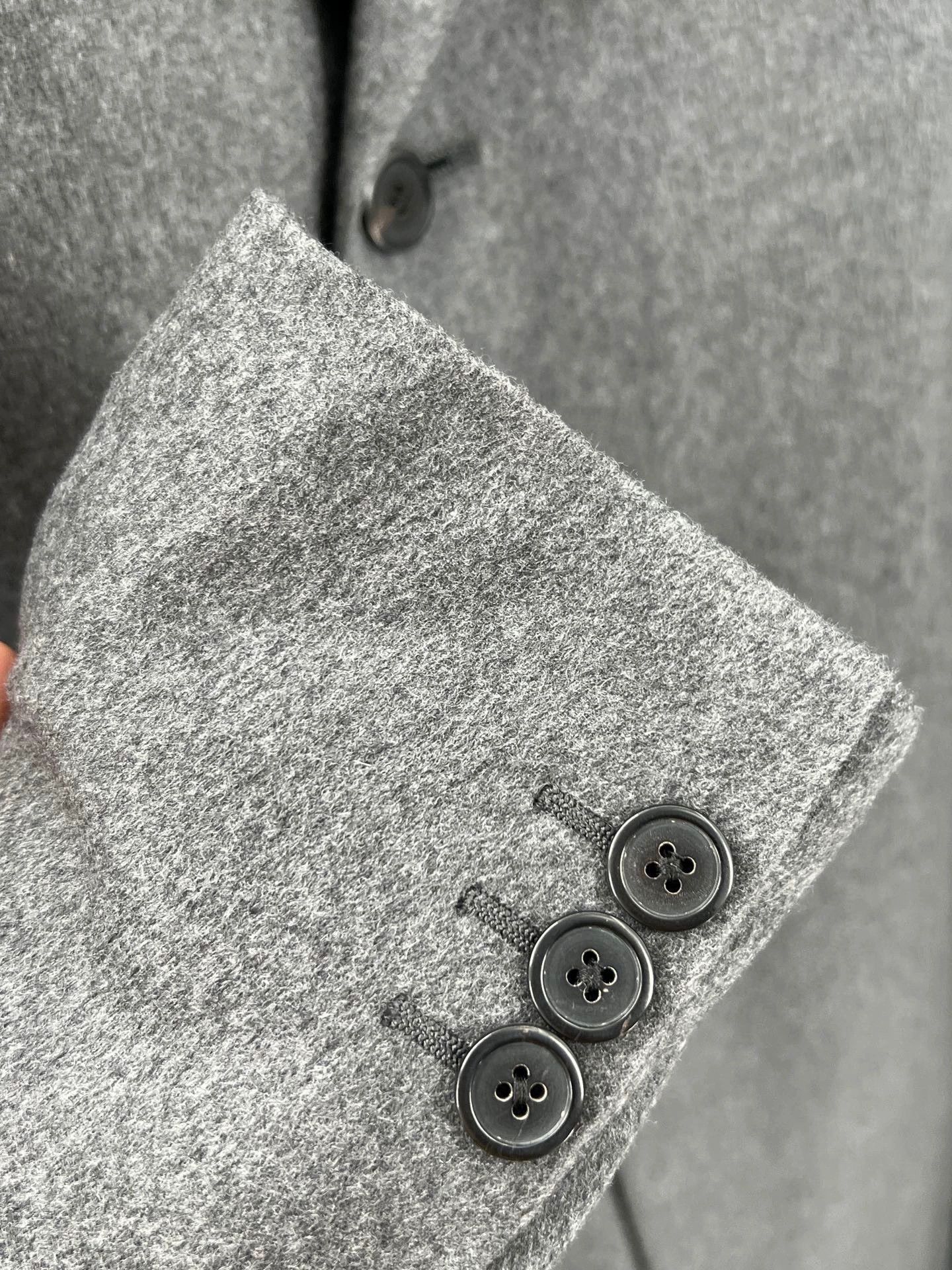 Prada prada gray cashmere long coat for men Size US L / EU 52-54 / 3 - 3 Thumbnail