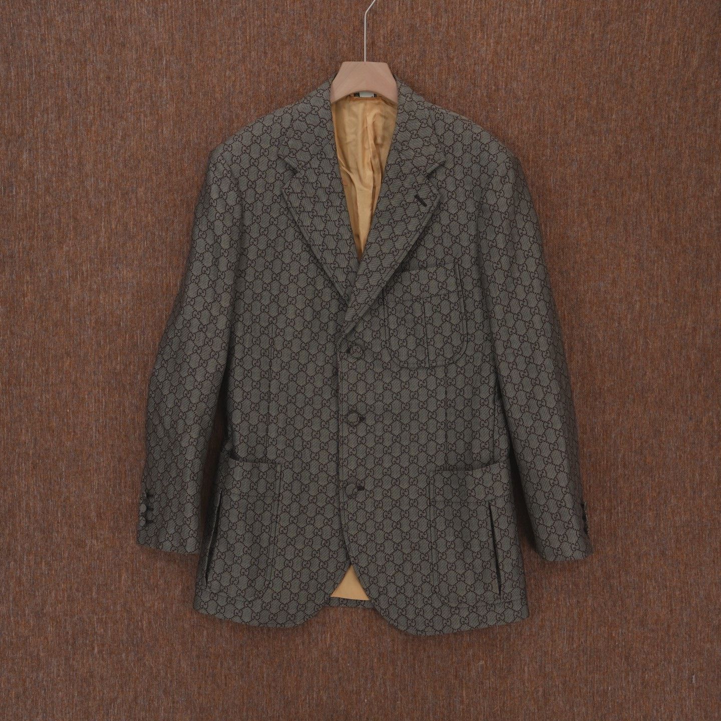 Gucci Gucci Monogram Logo Embroidered Suit Size US S / EU 44-46 / 1 - 1 Thumbnail
