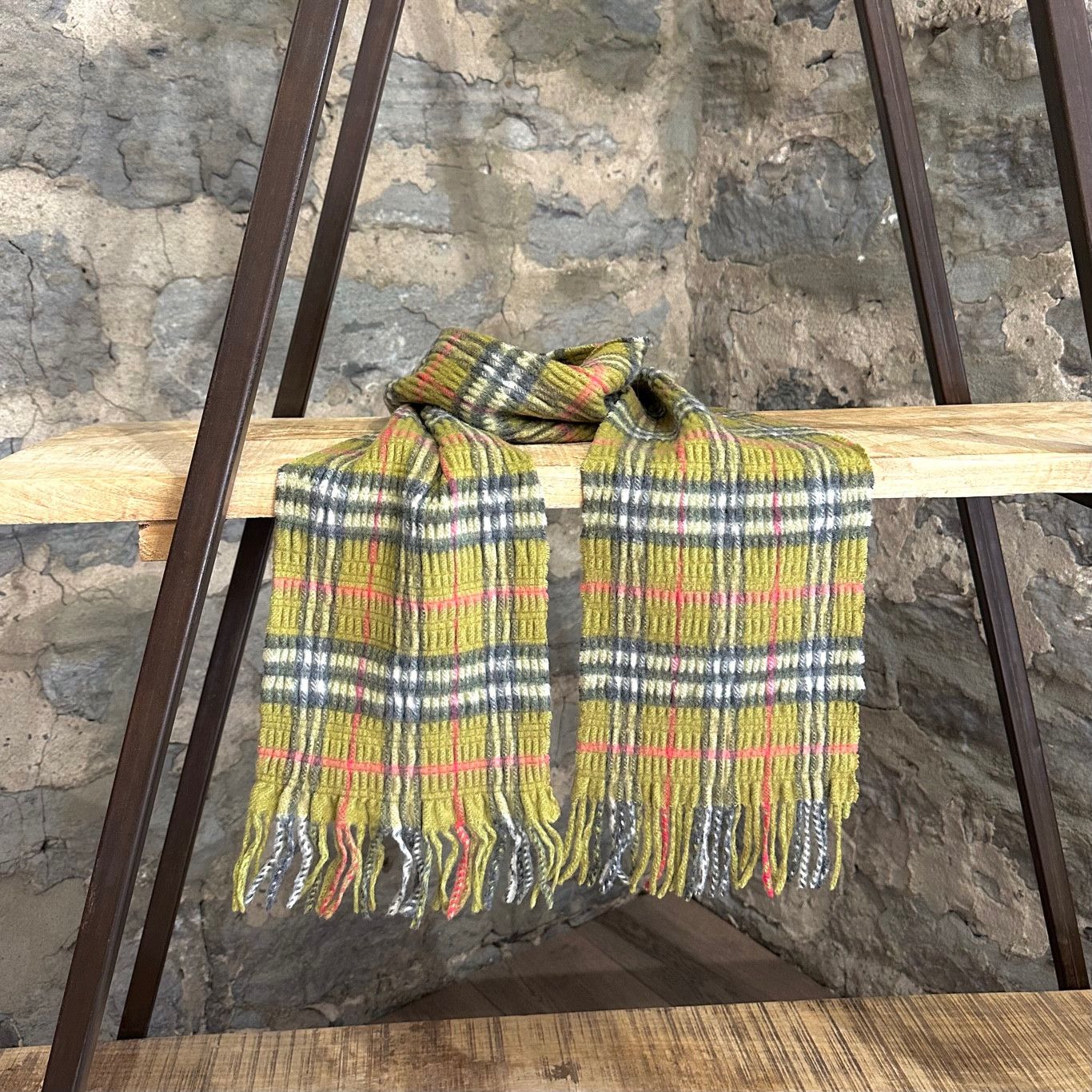 Burberry Burberry Green Cashmere Wool Gauffre Scarf Size ONE SIZE - 2 Thumbnail