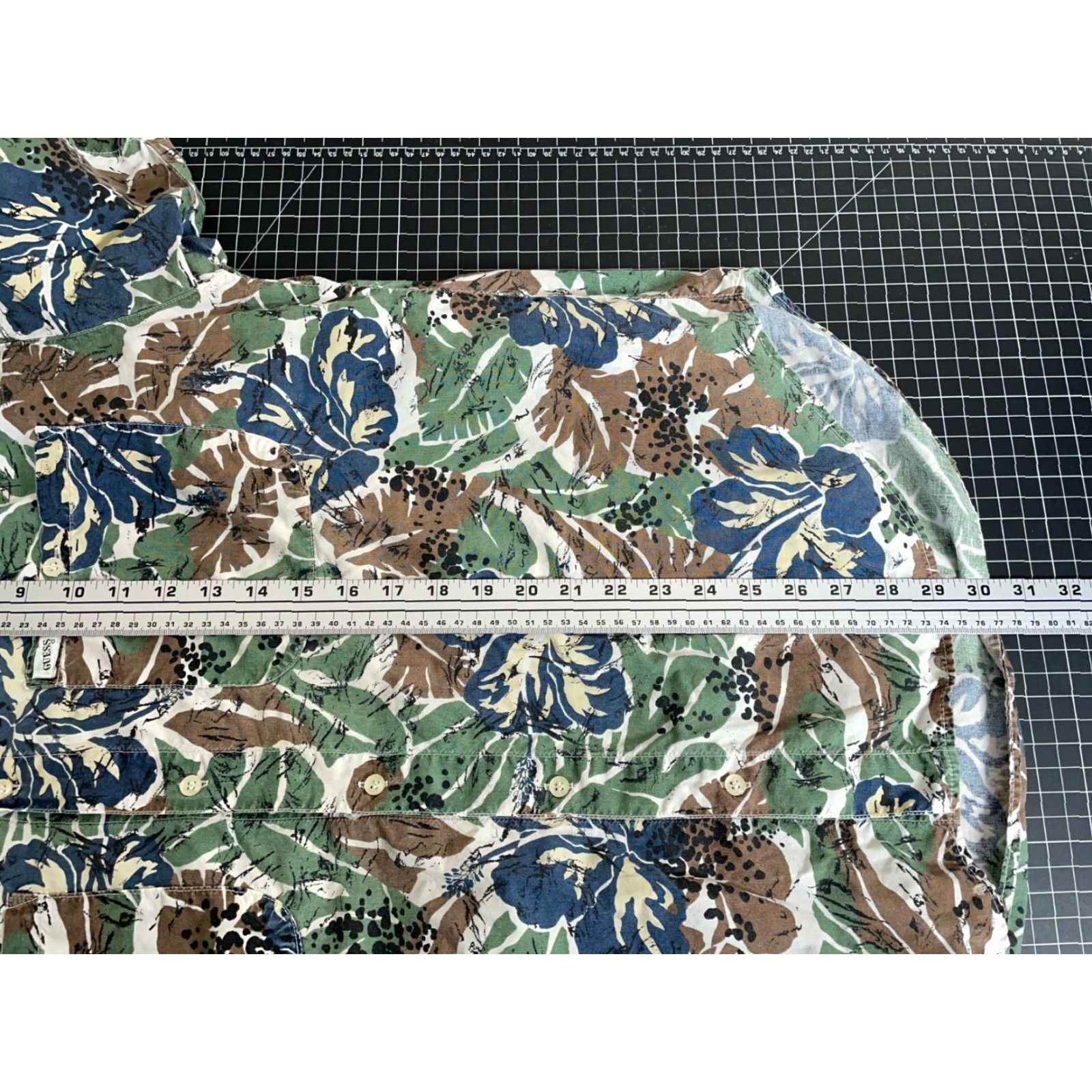 Guess VINTAGE GUESS Men’s Hawaiian Shirt XL Green Floral 90s Casual Cotton Button-Up Size US XL / EU 56 / 4 - 6 Thumbnail