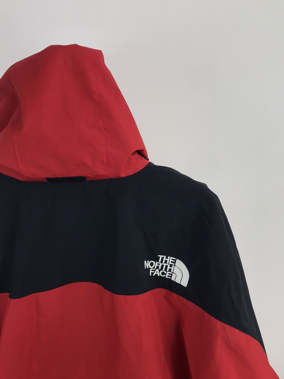 The North Face Vintage The North Face Hydroseal Mountain Jacket Size US XL / EU 56 / 4 - 8 Thumbnail