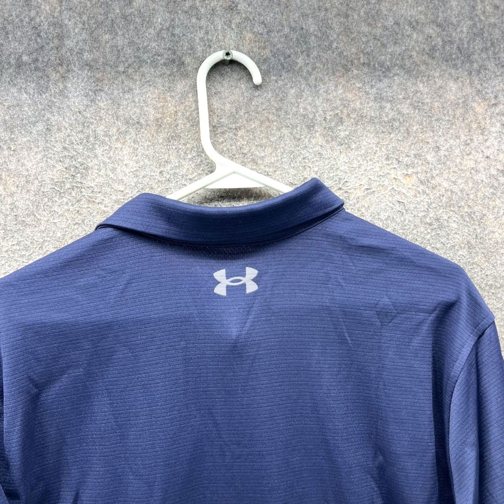 Under Armour Under Armour Polo Shirt Mens Large Blue Solid Golf Loose Fit Performance Casual Shirt Size US L / EU 52-54 / 3 - 3 Thumbnail
