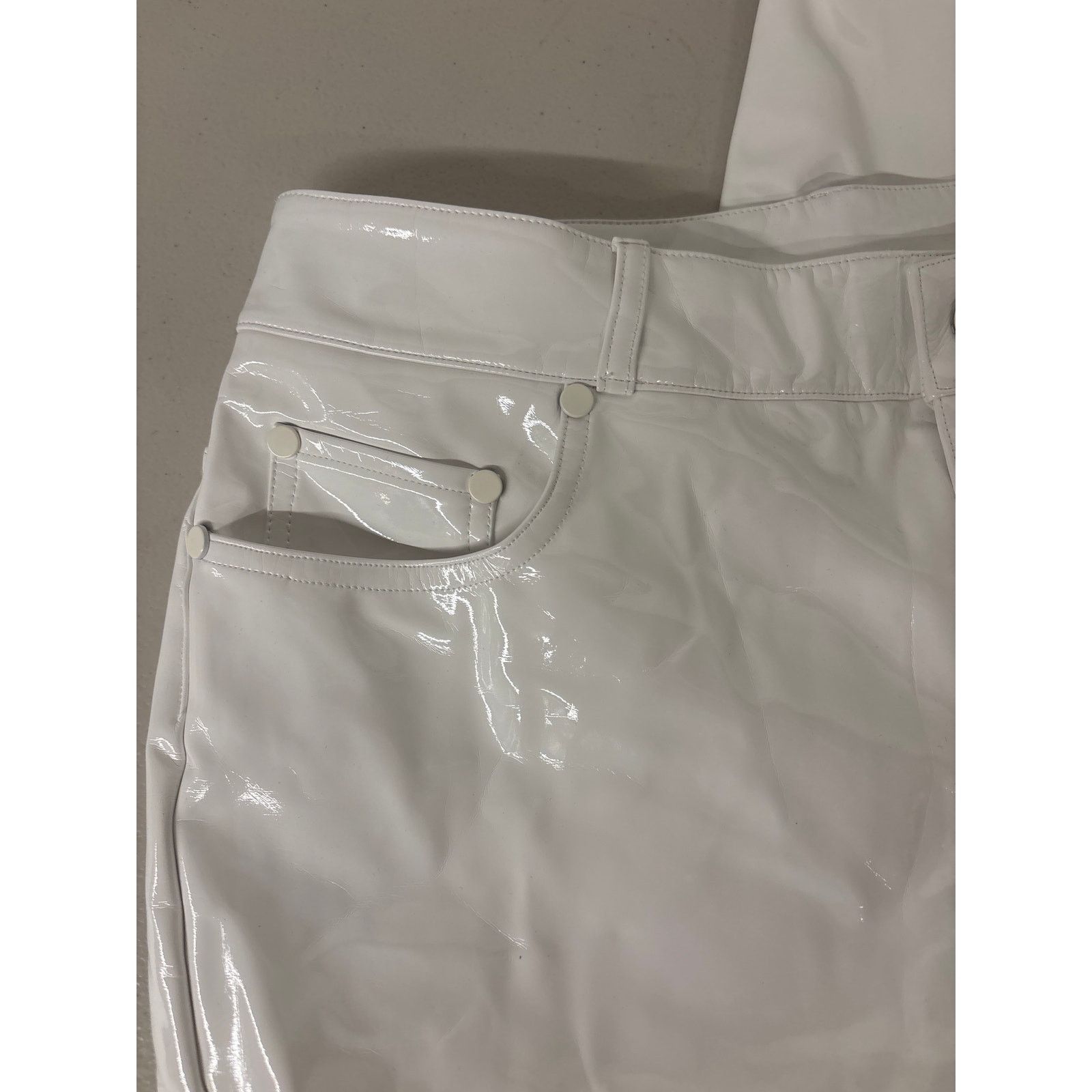 Commando New Commando SZ S White Faux Leather High Rise Skinny Pants Size 27" / US 4 / IT 40 - 4 Thumbnail