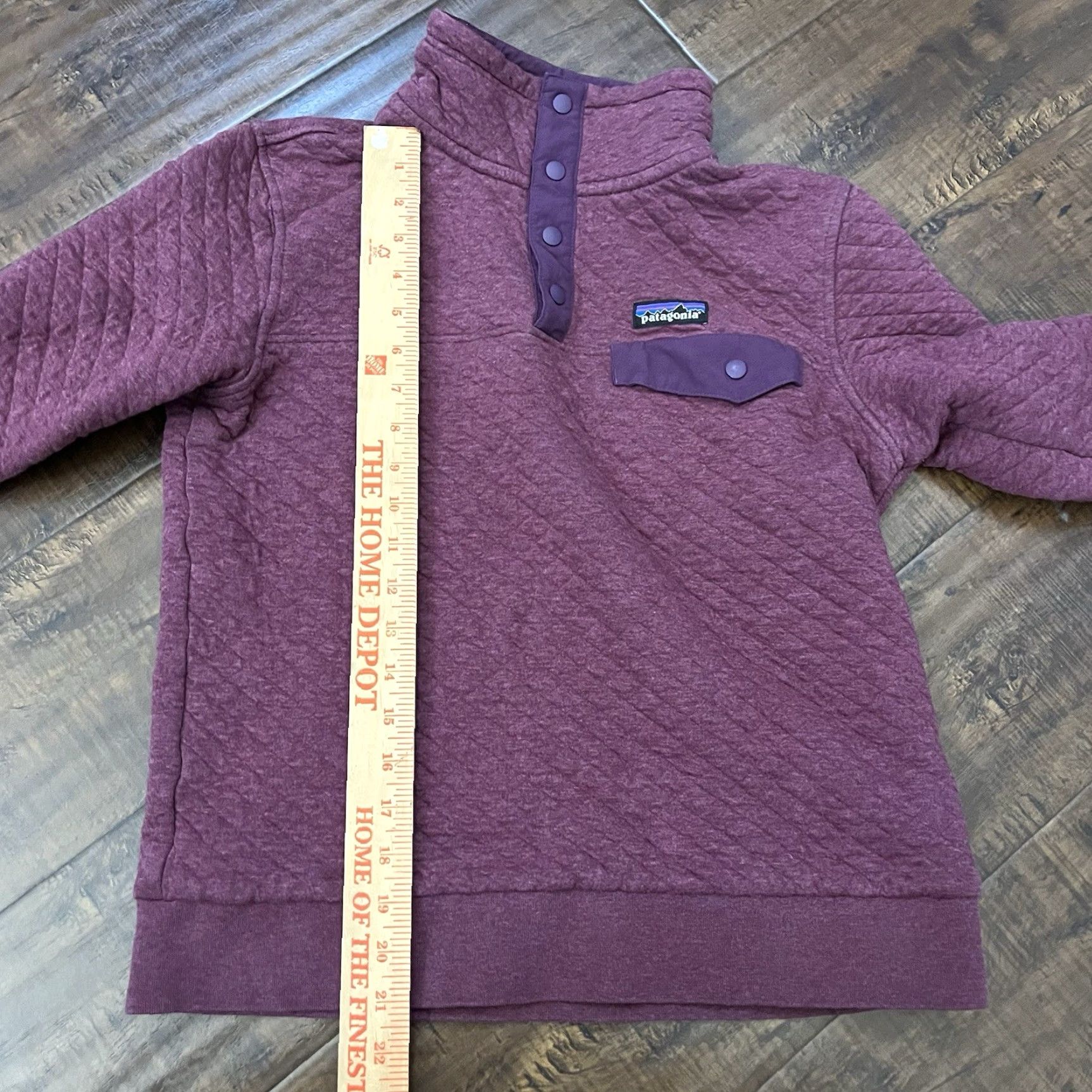 Patagonia Patagonia Organic Cotton Quilted Snap-T Jacket Pullover Womens Small Burgundy Size S / US 4 / IT 40 - 4 Thumbnail