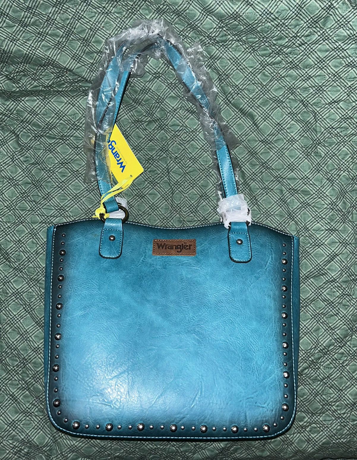 Wrangler Ladies Concealed Carry Oversize Turquoise Tote Bag in Blue, Women's