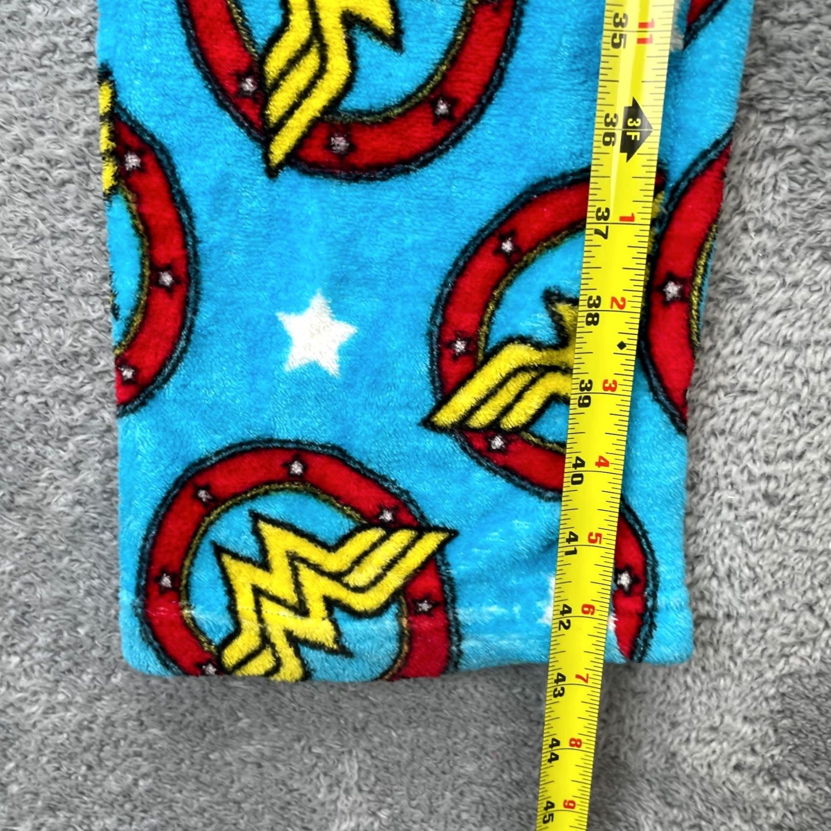 DC Comics DC Comics Pants Womens L Blue Wonder Woman Fleece Lounge Sleepwear AOP Size 36" / US 14 / IT 50 - 5 Thumbnail