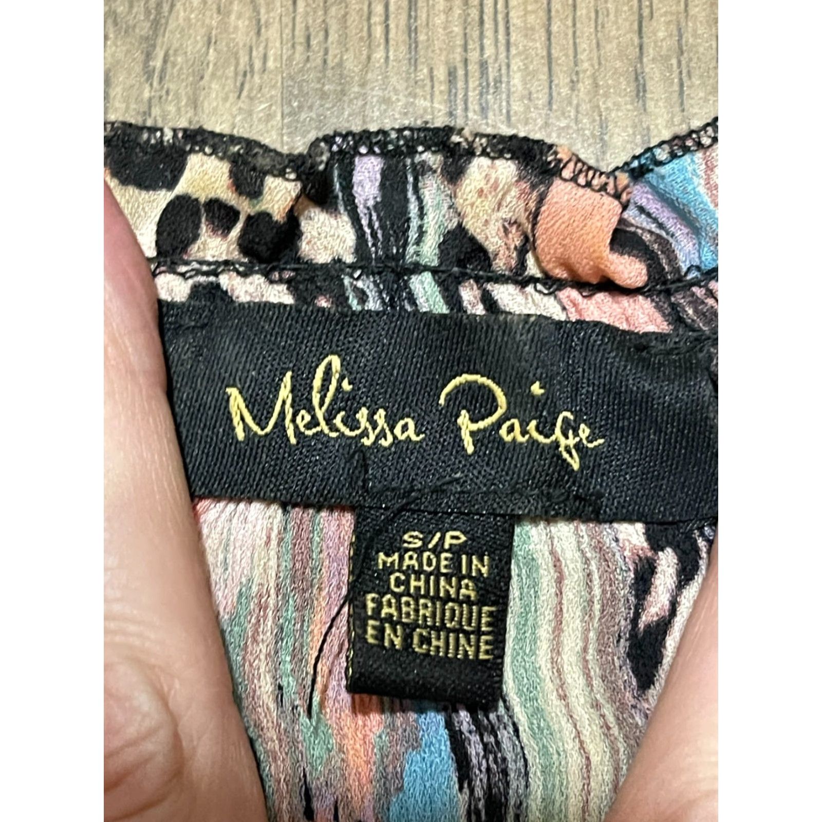Melissa Melissa Paige Shirt Womens Small Multicolor Animal Print Striped V-Neck T-Shirt Casual Pull-over Size S / US 4 / IT 40 - 7 Thumbnail