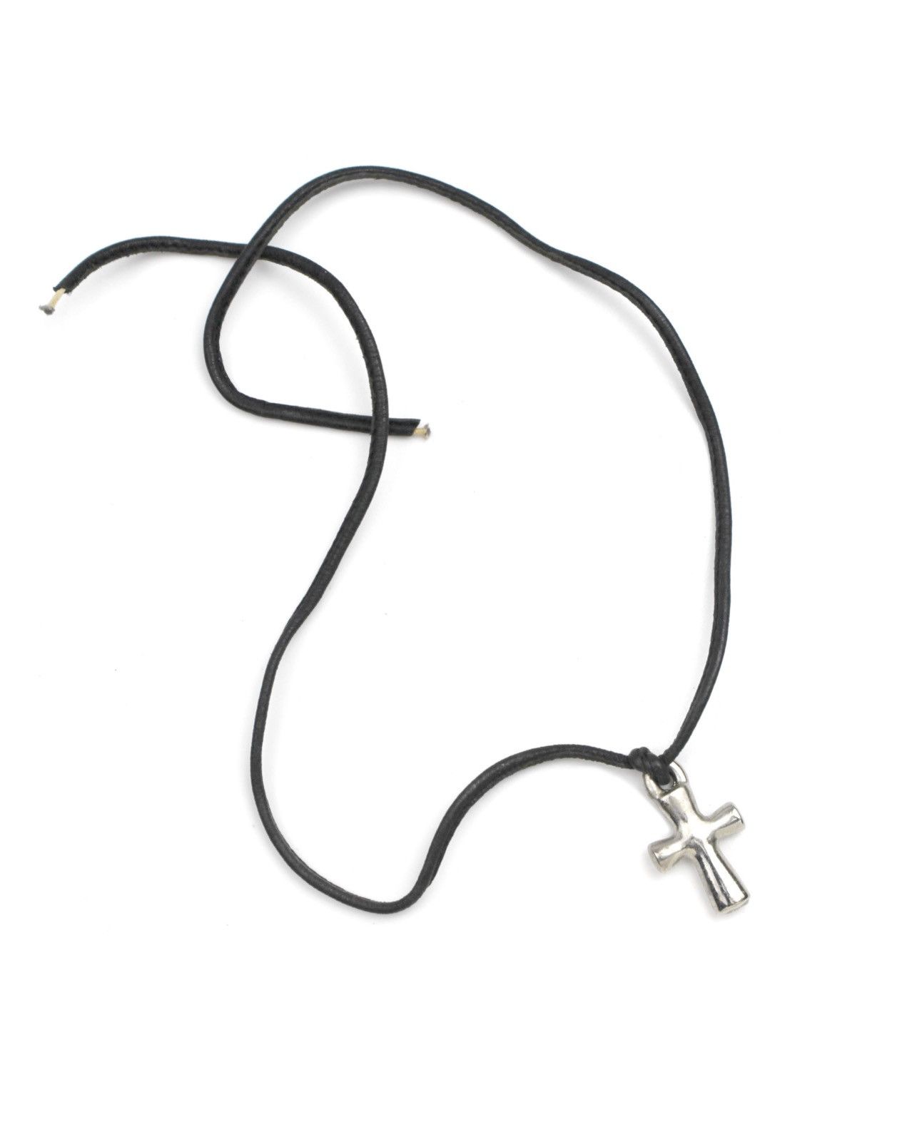 If Six Was Nine 2000S JAPANESE MADE MINI SILVER TONE CROSS NECKLACE Size ONE SIZE - 3 Thumbnail