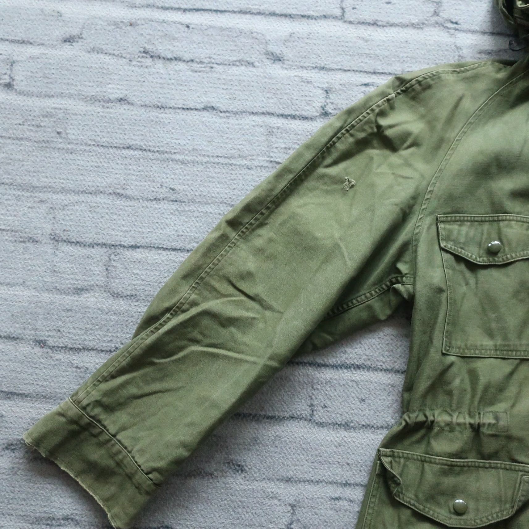 Vintage VINTAGE Vietnam War Era US Military J-4883B Field Jacket Wind Resistant OG 107 Shirt Mens Small Long Military Green John Ownbey Co. Inc Size US S / EU 44-46 / 1 - 4 Thumbnail