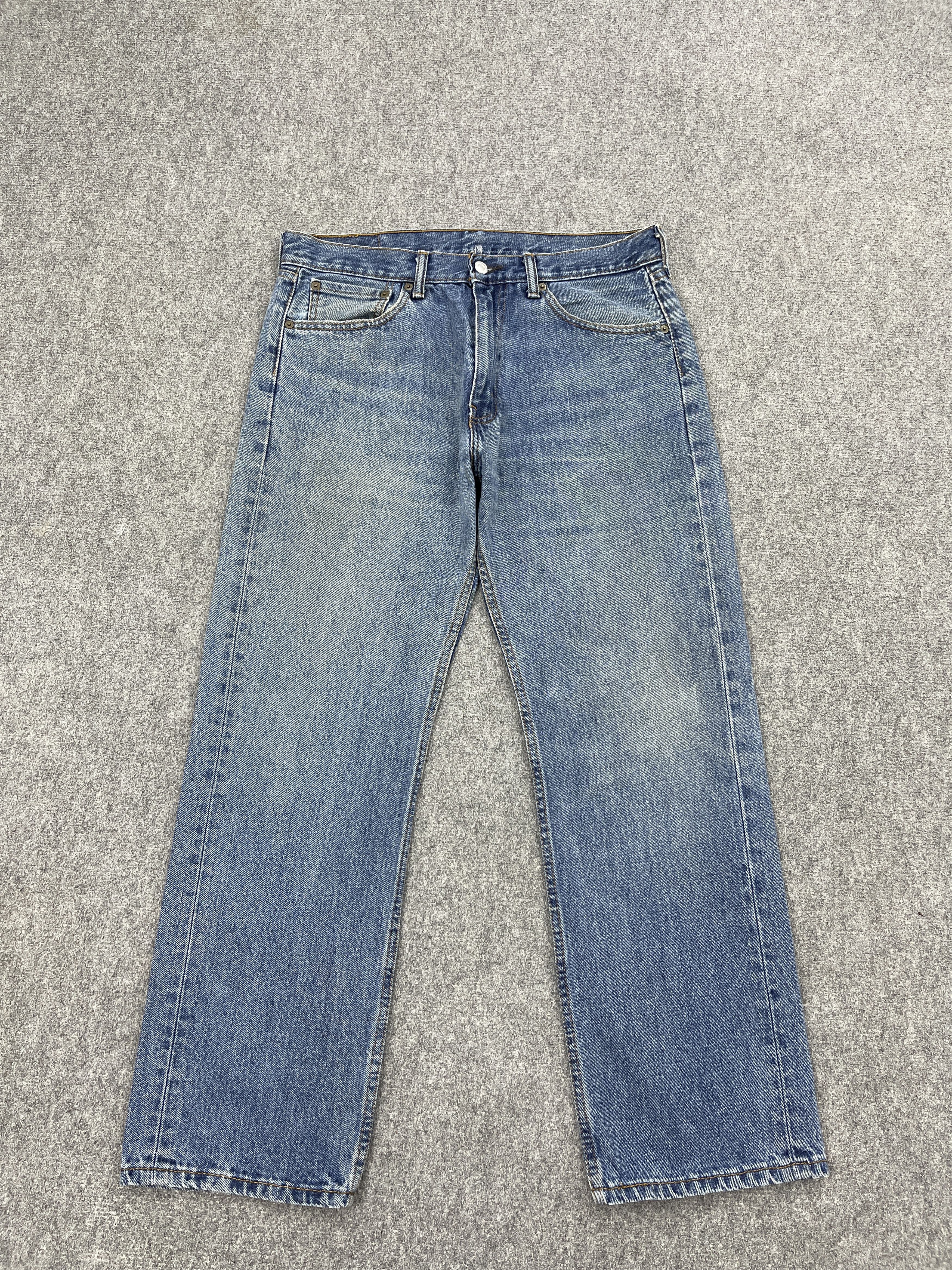 Vintage Levis 505 Lightwash Jeans DP2567