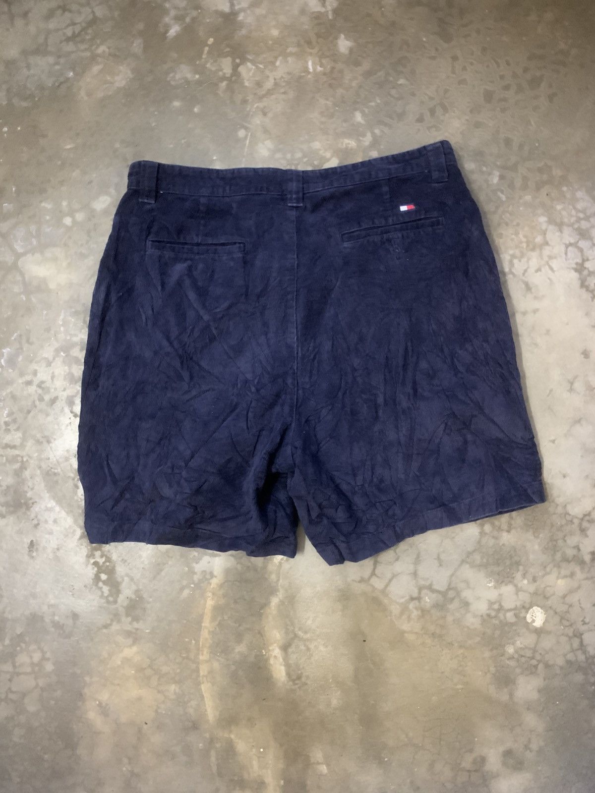 Tommy Hilfiger Tommy Hilfiger Coudroy Short Pants Size US 36 / EU 52 - 7 Thumbnail