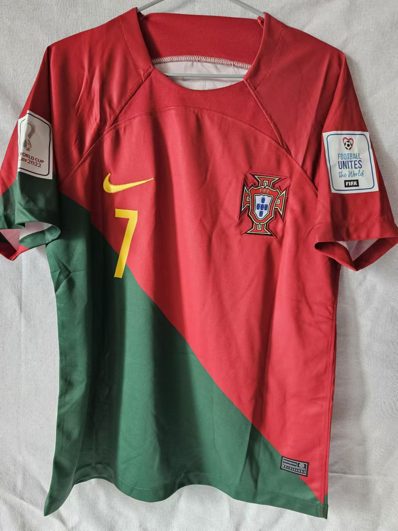 Other 2022 Portugal #7 C Ronaldo Jersey Home L Size US L / EU 52-54 / 3 - 2 Thumbnail