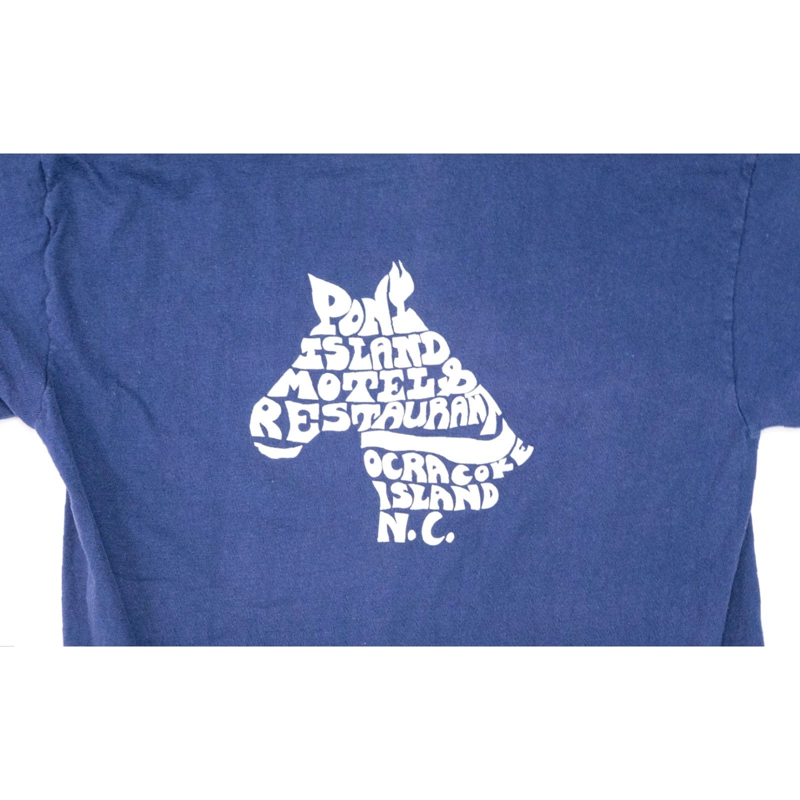 Hanes VINTAGE 70s Ocracoke North Carolina T Shirt Size Large Pony Island Single Stitch Hanes Short Sleeve Men Blue Graphic Tee 1970s Looks Grunge Size US L / EU 52-54 / 3 - 5 Thumbnail