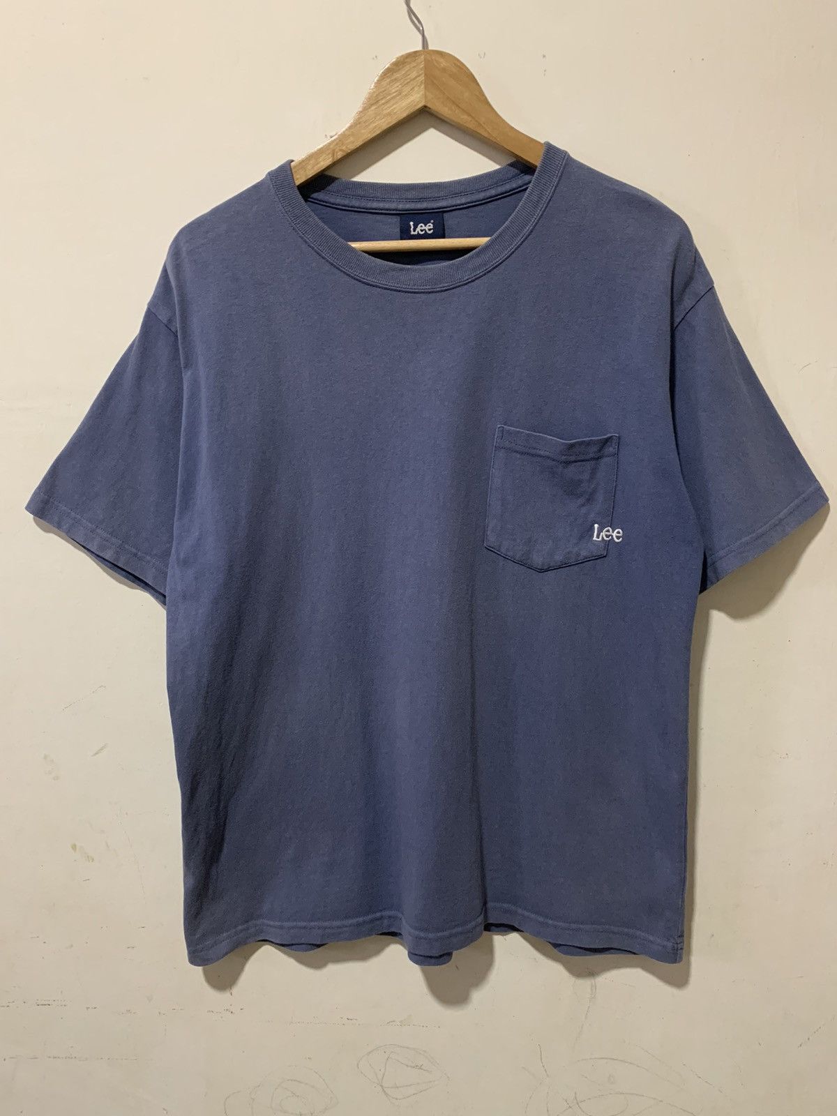 Lee Lee Blue Pocket T-Shirt Size US M / EU 48-50 / 2 - 1 Thumbnail