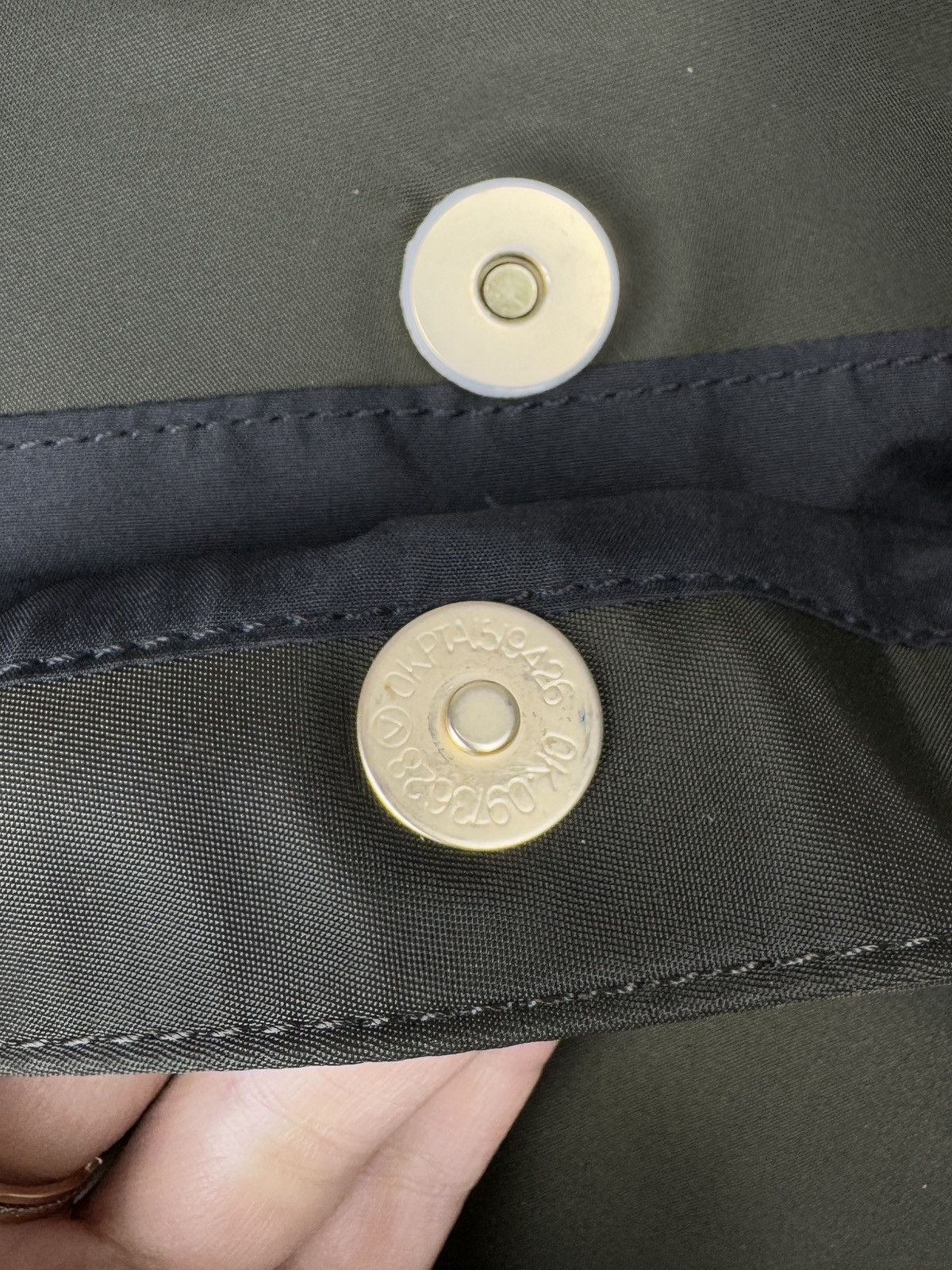 agnes b. agnes b. olive green/black nylon flap shoulders bag Size ONE SIZE - 10 Thumbnail