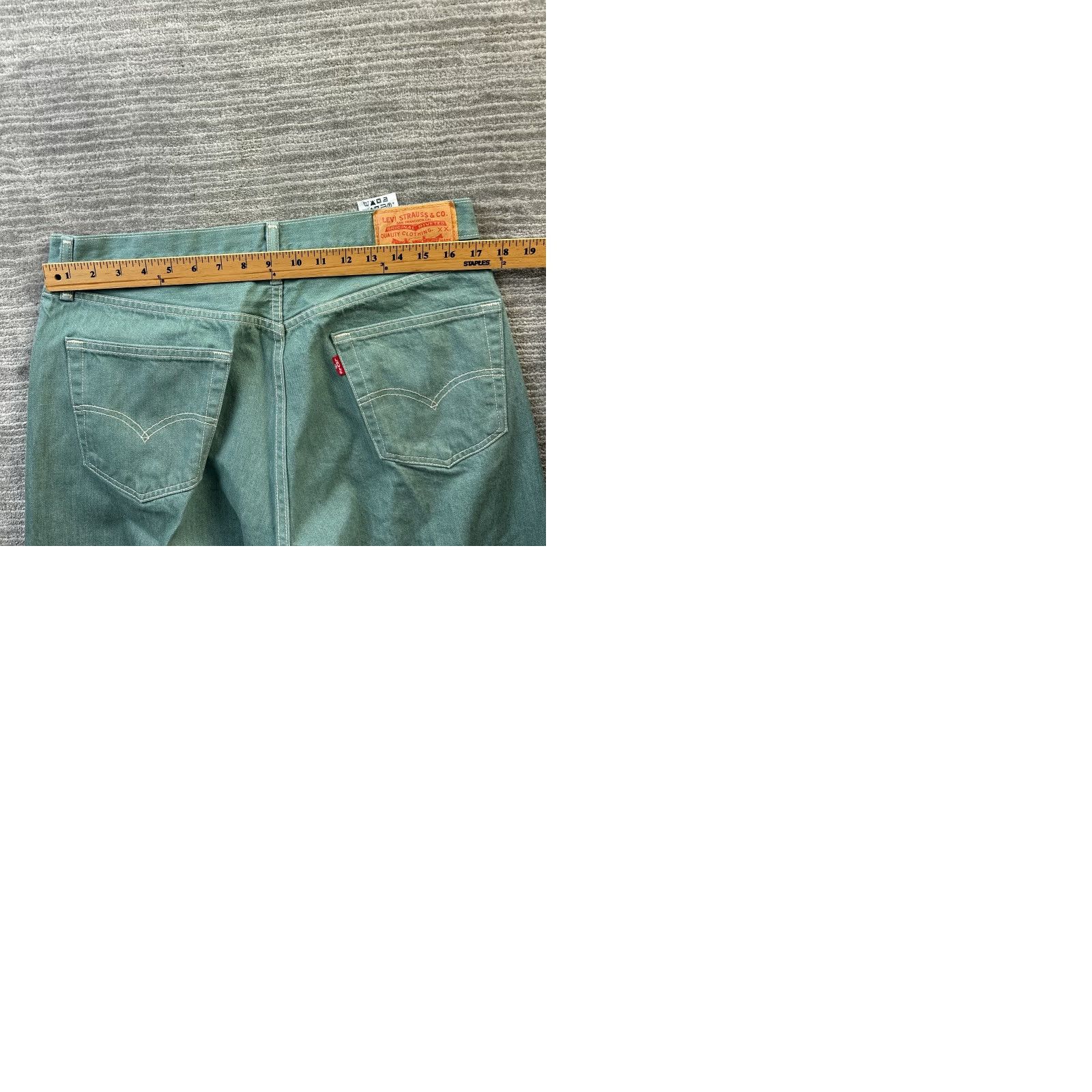 Levi's Levi's 501 Jeans Mens 34x28 Green Denim Pants Button Fly Straight 5-Pocket Regular Waist 34 Inseam 28 Mid Rise Vintage 90s Theme Mens Size US 34 / EU 50 - 9 Thumbnail