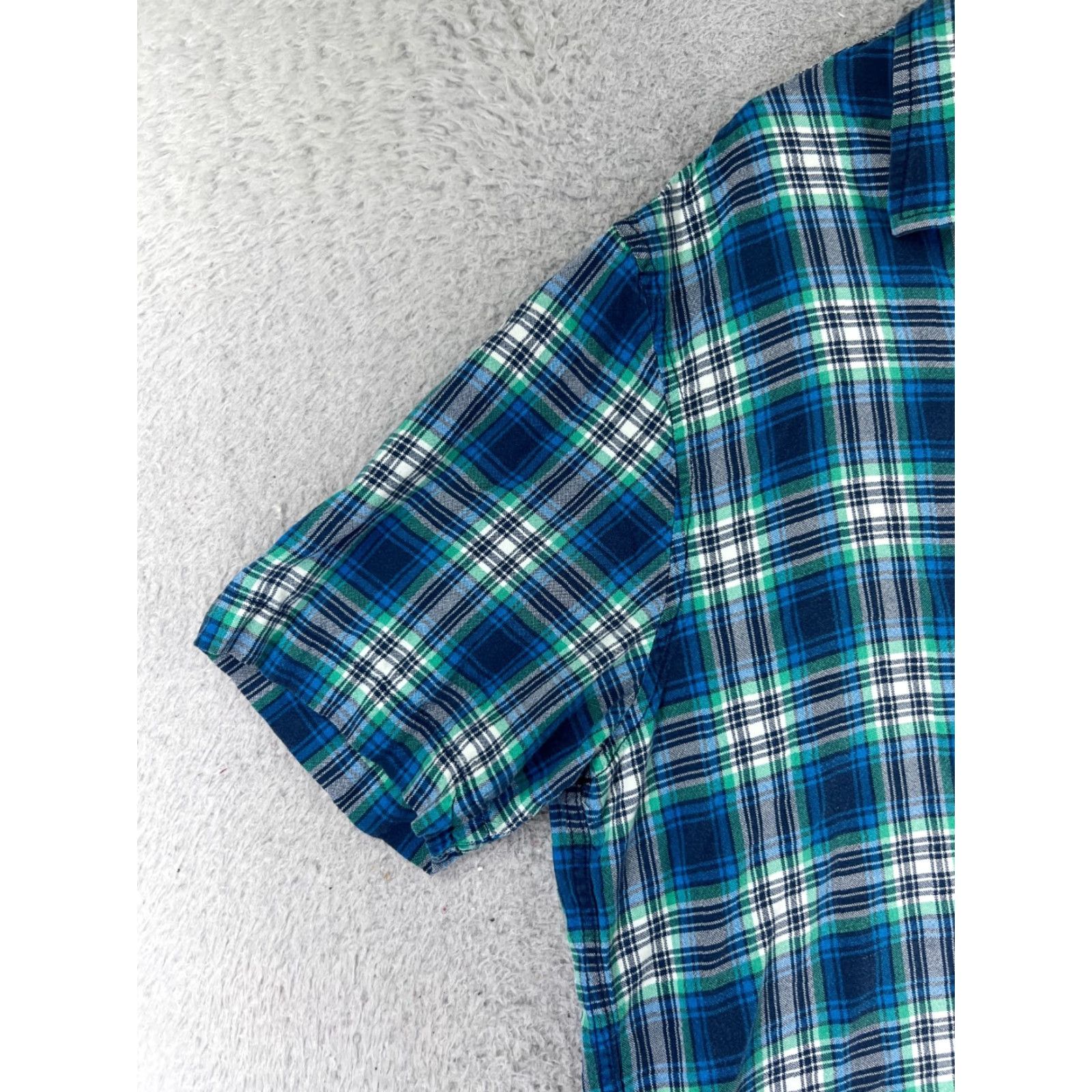 Tommy Bahama Tommy Bahama Shirt Men Large Blue Green Plaid Button-Up Pocket Silk Beach 100% Silk Vacation Aloha Resort Casual Mens Shirt Size US L / EU 52-54 / 3 - 3 Thumbnail