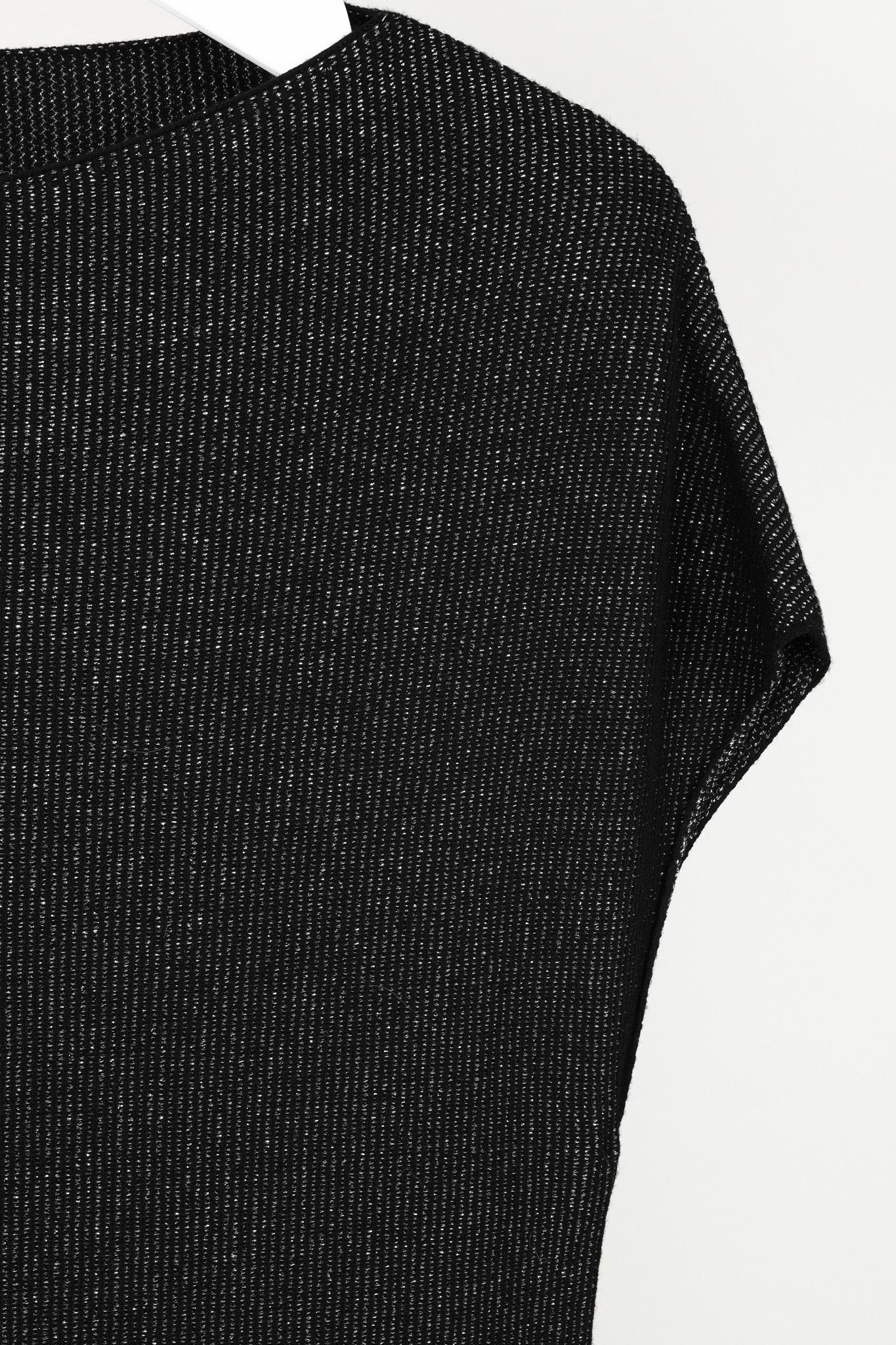 Sarah Pacini Sarah Pacini Black Metallic Knit Cap-Sleeve Tunic Size ONE SIZE - 5 Thumbnail
