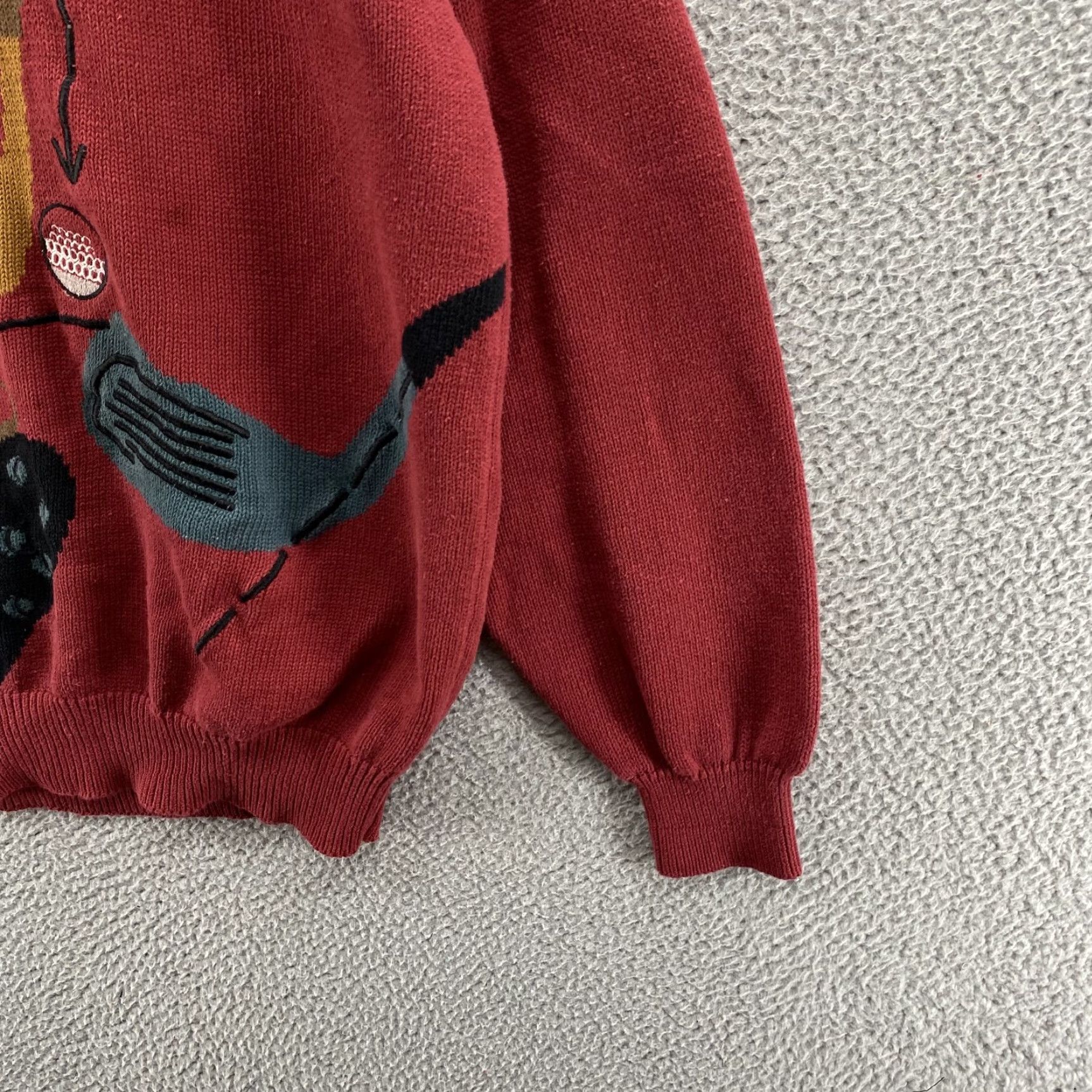 Izod VINTAGE Izod Sweater Large Red Pullover Crew Knit 90 Graphic Size US L / EU 52-54 / 3 - 4 Thumbnail