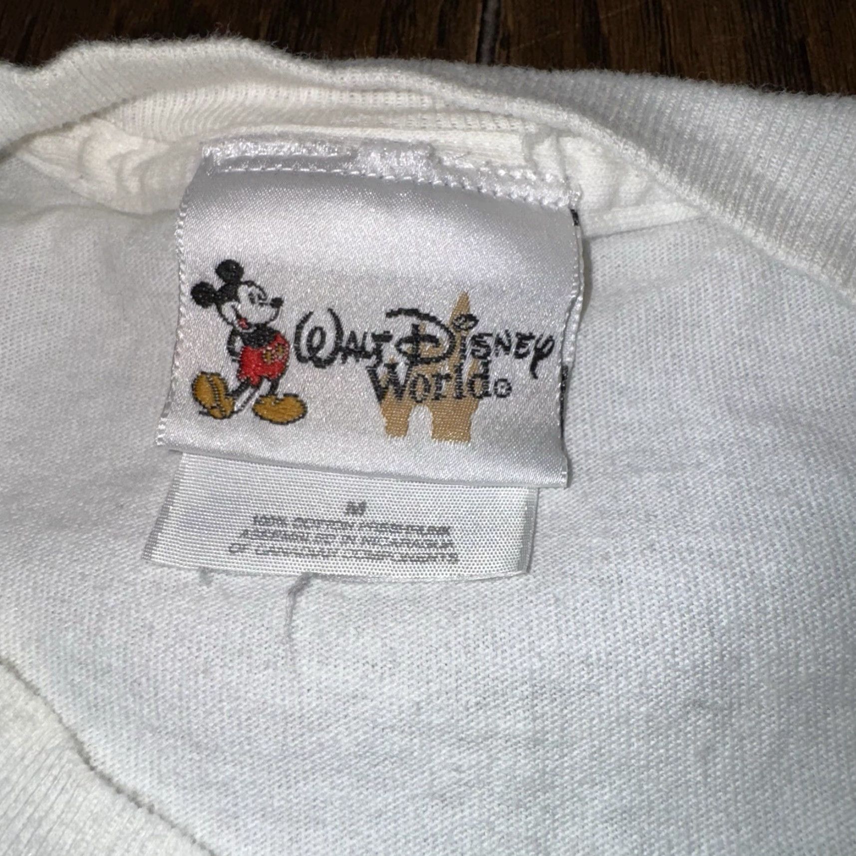 Disney VINTAGE Disney T-Shirt I Survived Tower of Terror White Crew Neck Short Sleeve (M) Mens Size US M / EU 48-50 / 2 - 3 Thumbnail