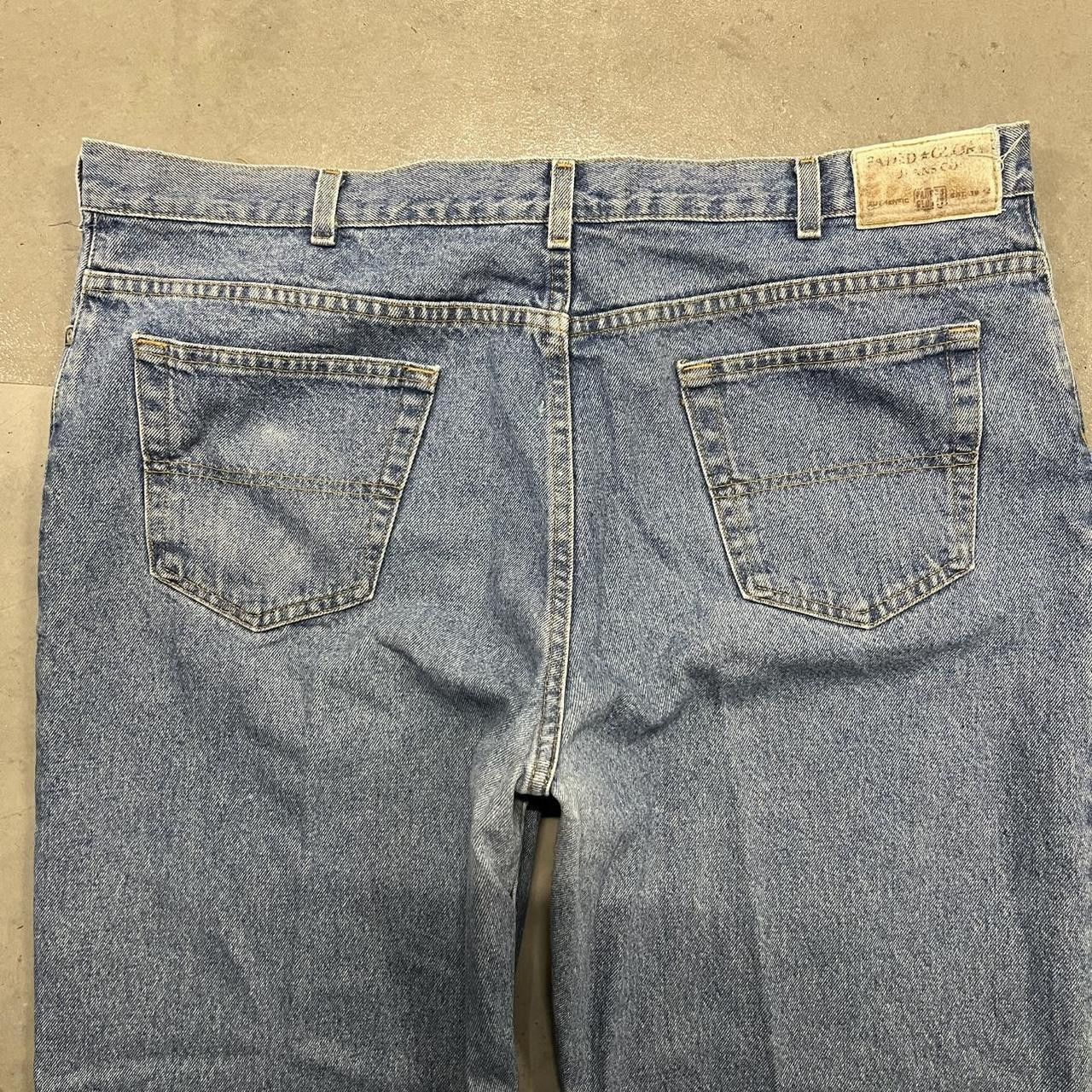 Vintage Vintage Y2K/2000s Baggy Medium wash skater style grunge Denim jeans! Size US 42 / EU 58 - 7 Thumbnail