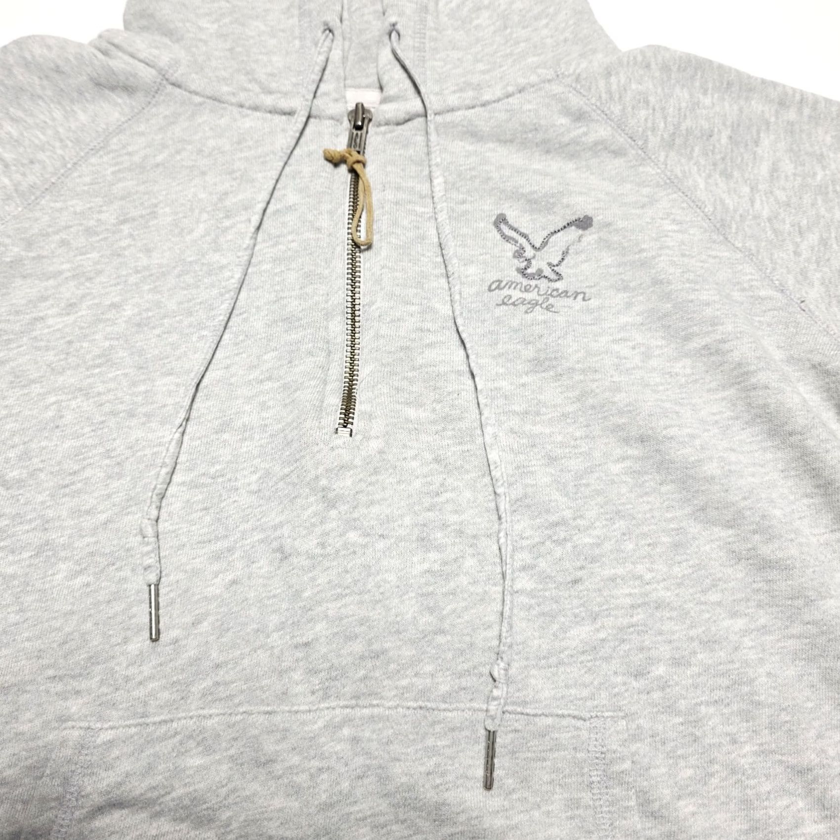 American Eagle Outfitters VINTAGE? No. American Eagle Outfitters Hoodie Women's Medium Gray 1/4 Zip Eagle Size M / US 6-8 / IT 42-44 - 7 Thumbnail