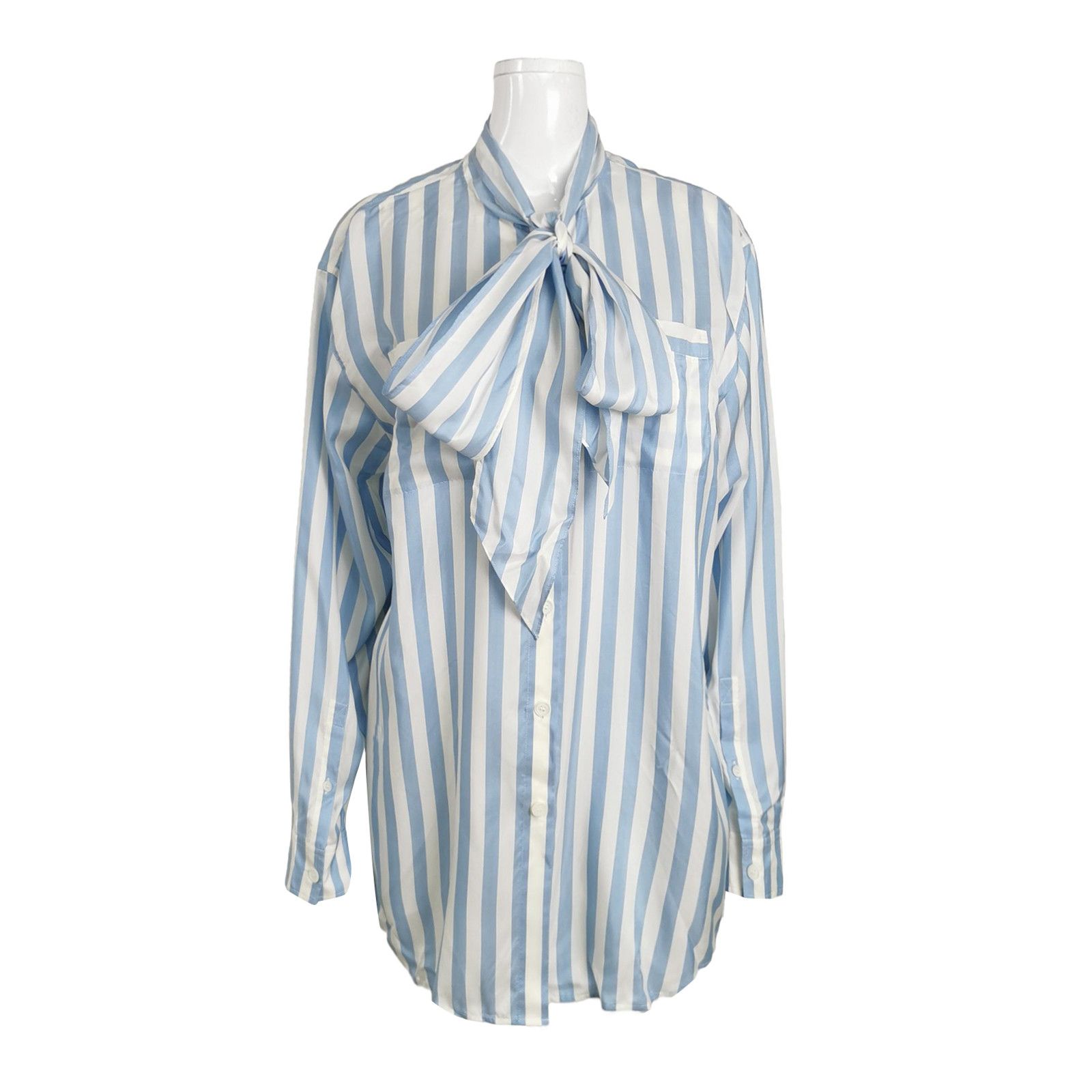 Burberry Burberry Women s Button Ups Size S / US 4 / IT 40 - 1 Thumbnail