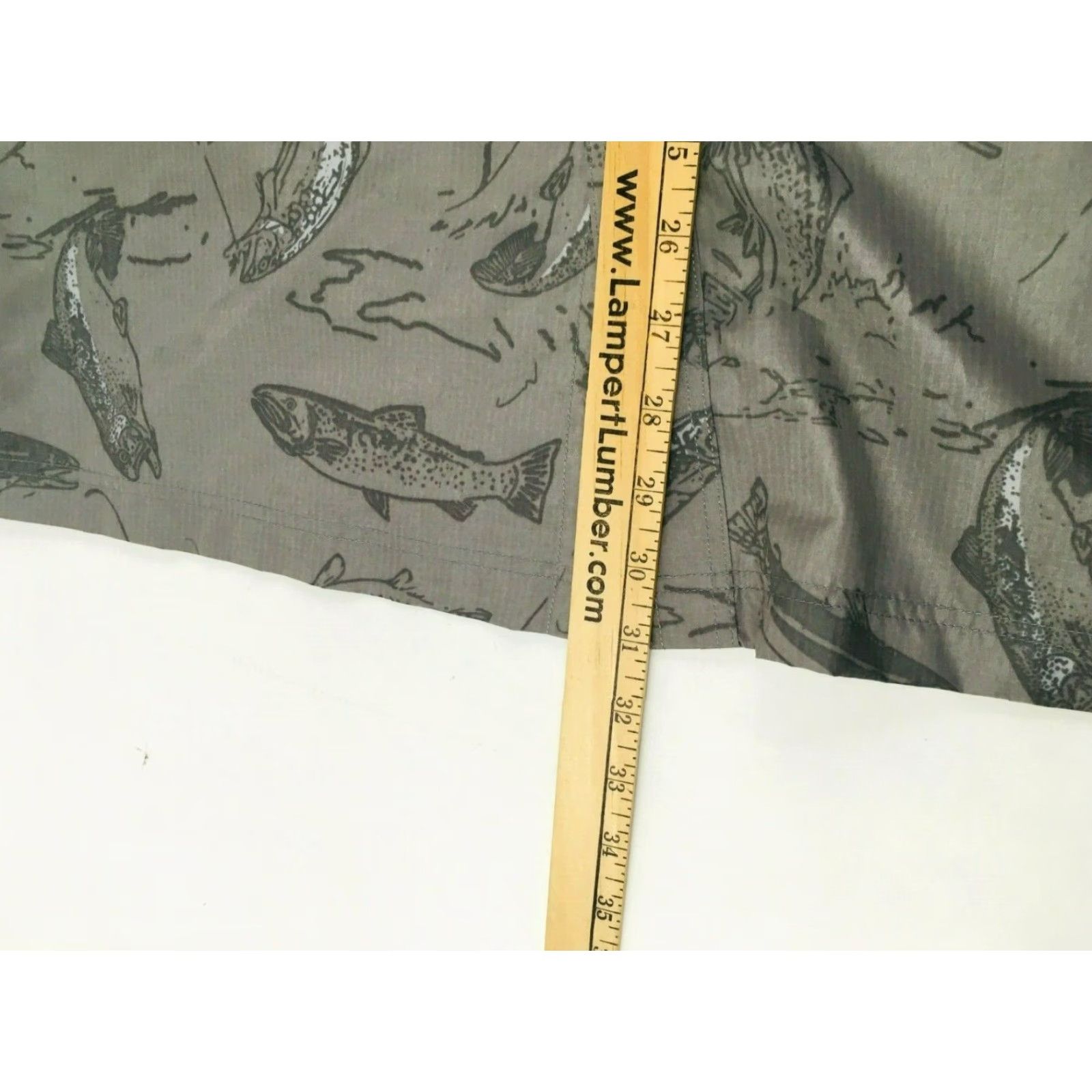 Croft & Barrow Croft & Barrow Shirt Men's Small Gray Vented Fishing Button Up Short Sleeve Size US S / EU 44-46 / 1 - 4 Thumbnail