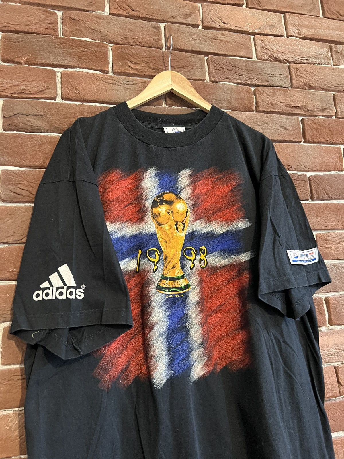 Adidas Vintage 1998 Football Soccer World Cup Tshirt Sport Hype Size US XL / EU 56 / 4 - 2 Thumbnail