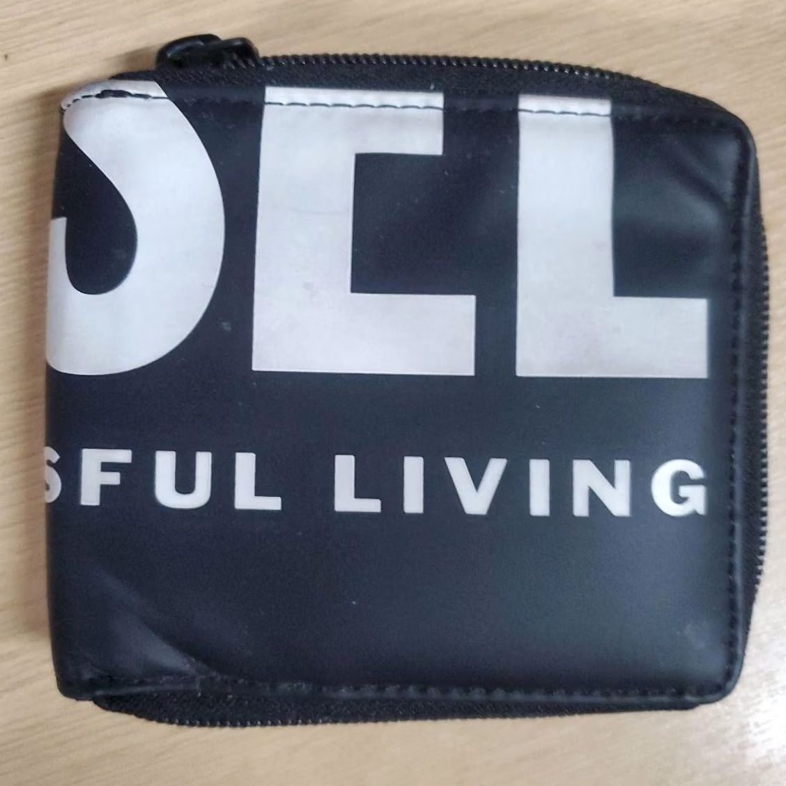 Diesel VINTAGE Diesel Men Black Bifold Wallet Zip-Around Big Logo Luxury Compact Classic Sleek Size ONE SIZE - 2 Thumbnail
