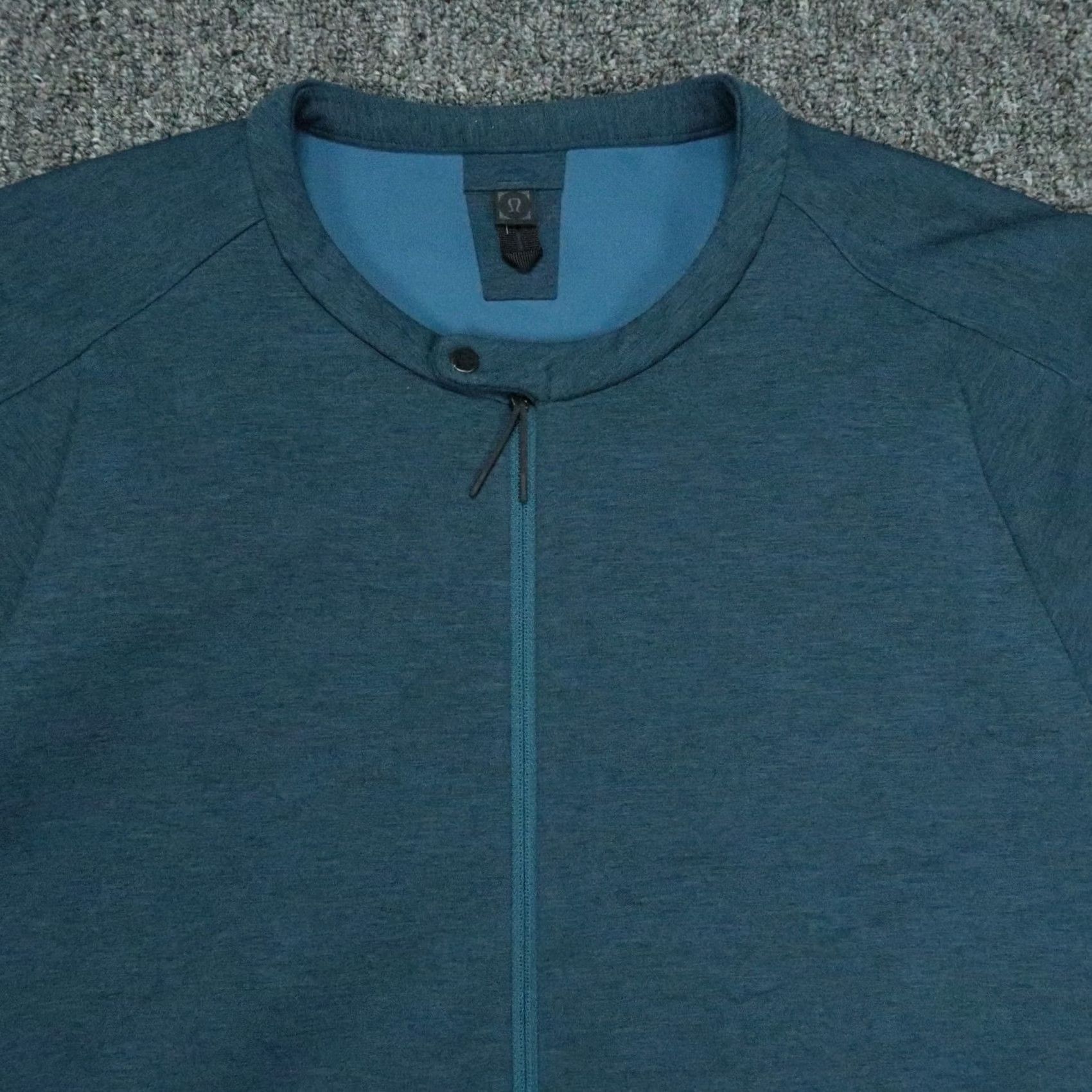 Lululemon Lululemon Pullover Mens Medium Blue Lab Refract Half Zip Pocket Performance Size US M / EU 48-50 / 2 - 2 Thumbnail