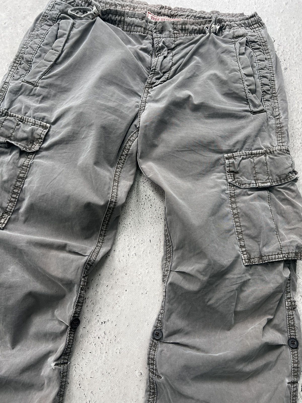 True Religion VINTAGE CARGO BONDAGE TRUE RELIGION PANTS Y2K Size US 30 / EU 46 - 14 Thumbnail